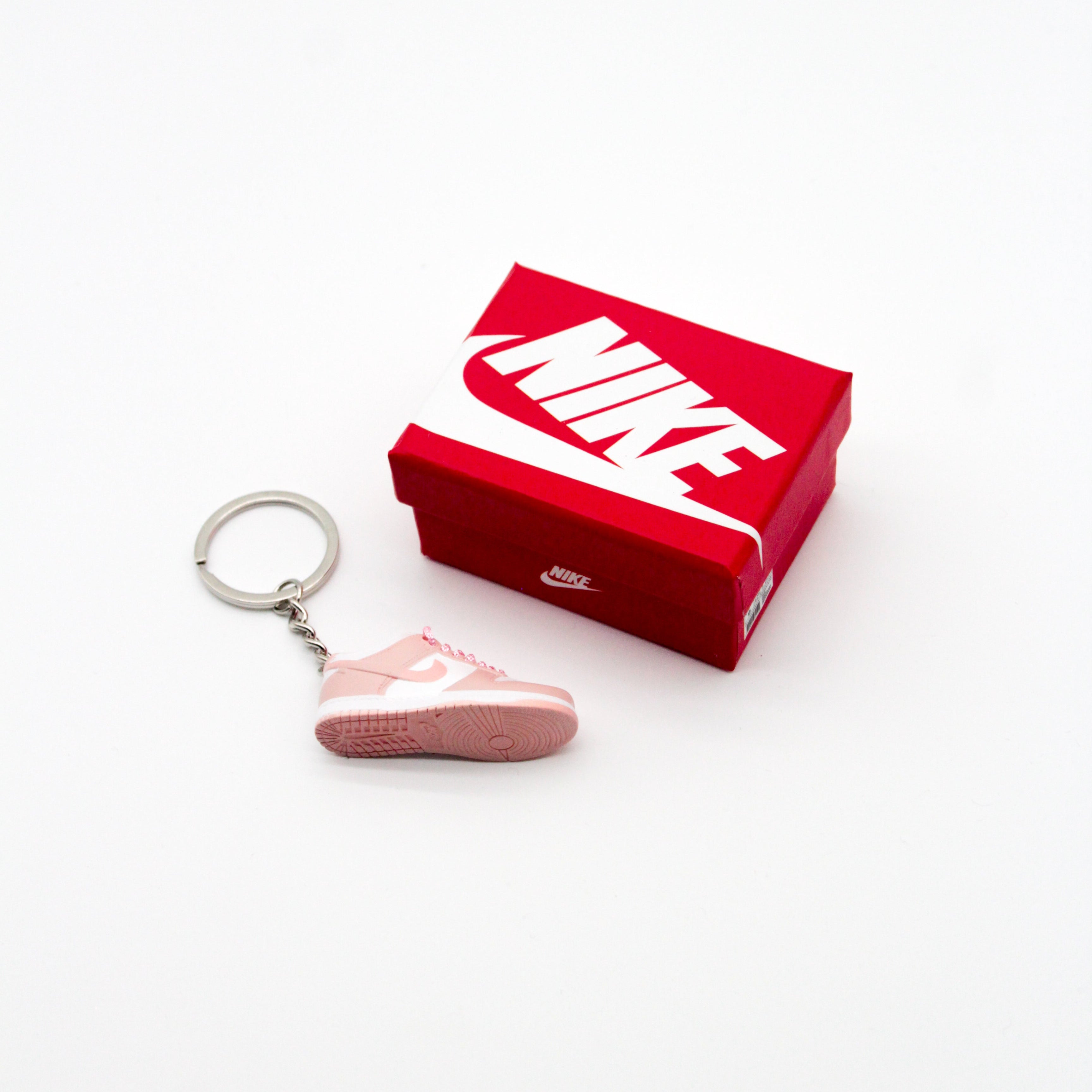 MINI SNEAKERS KEYCHAIN