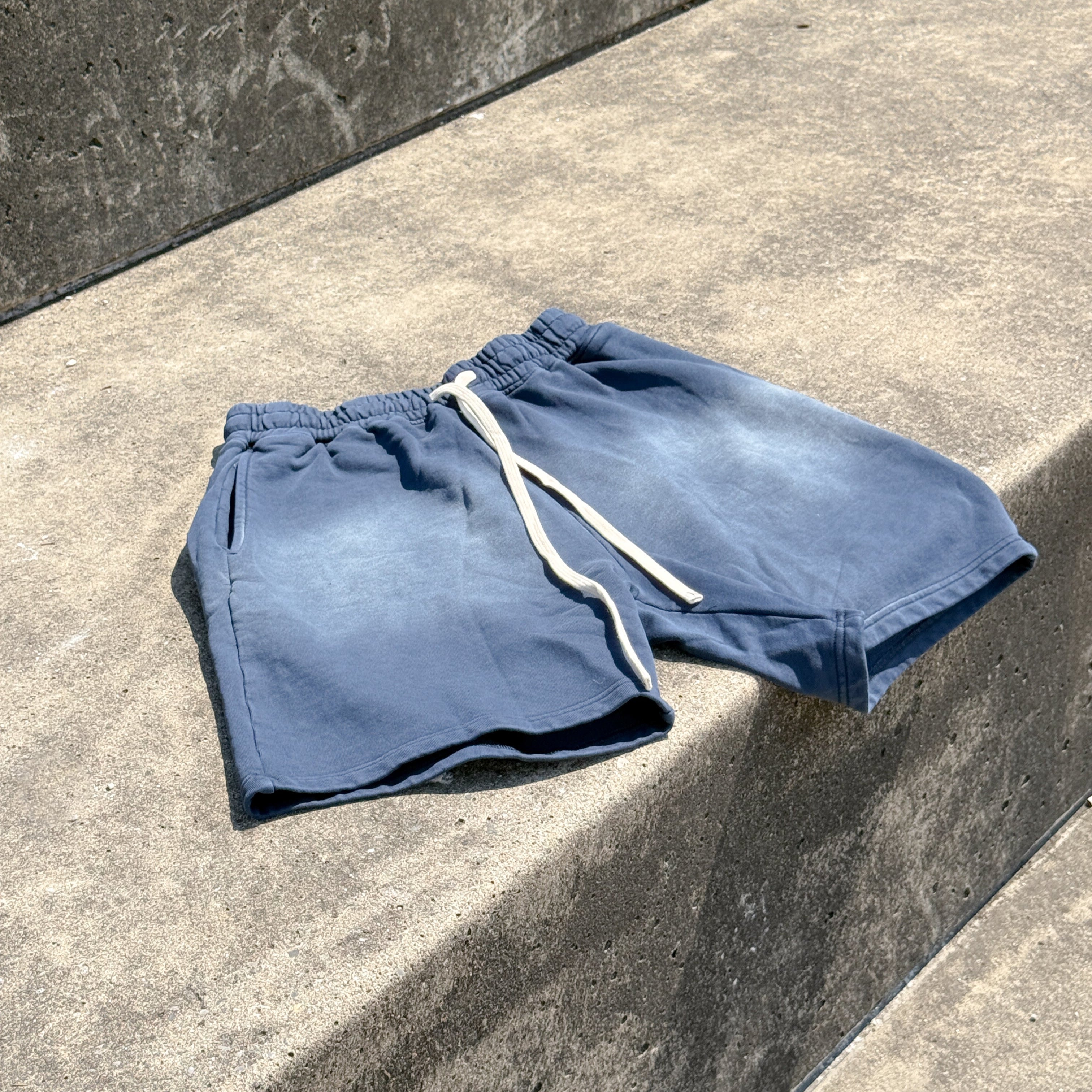 THE ACID WASH SPRAY SHORTS BLUE - Shoebuya Design