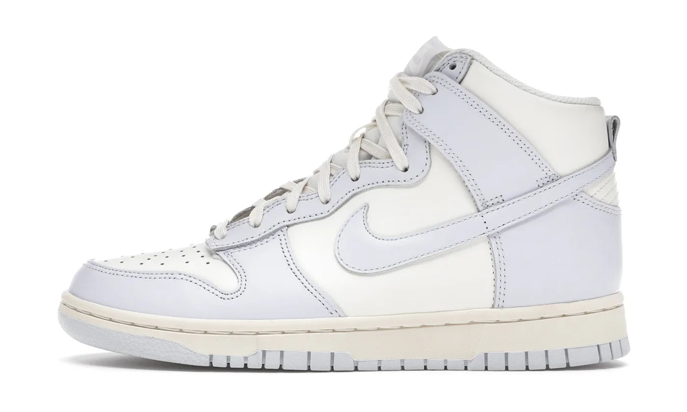 NIKE DUNK HIGH SAIL FOOTBALL GREY (W)