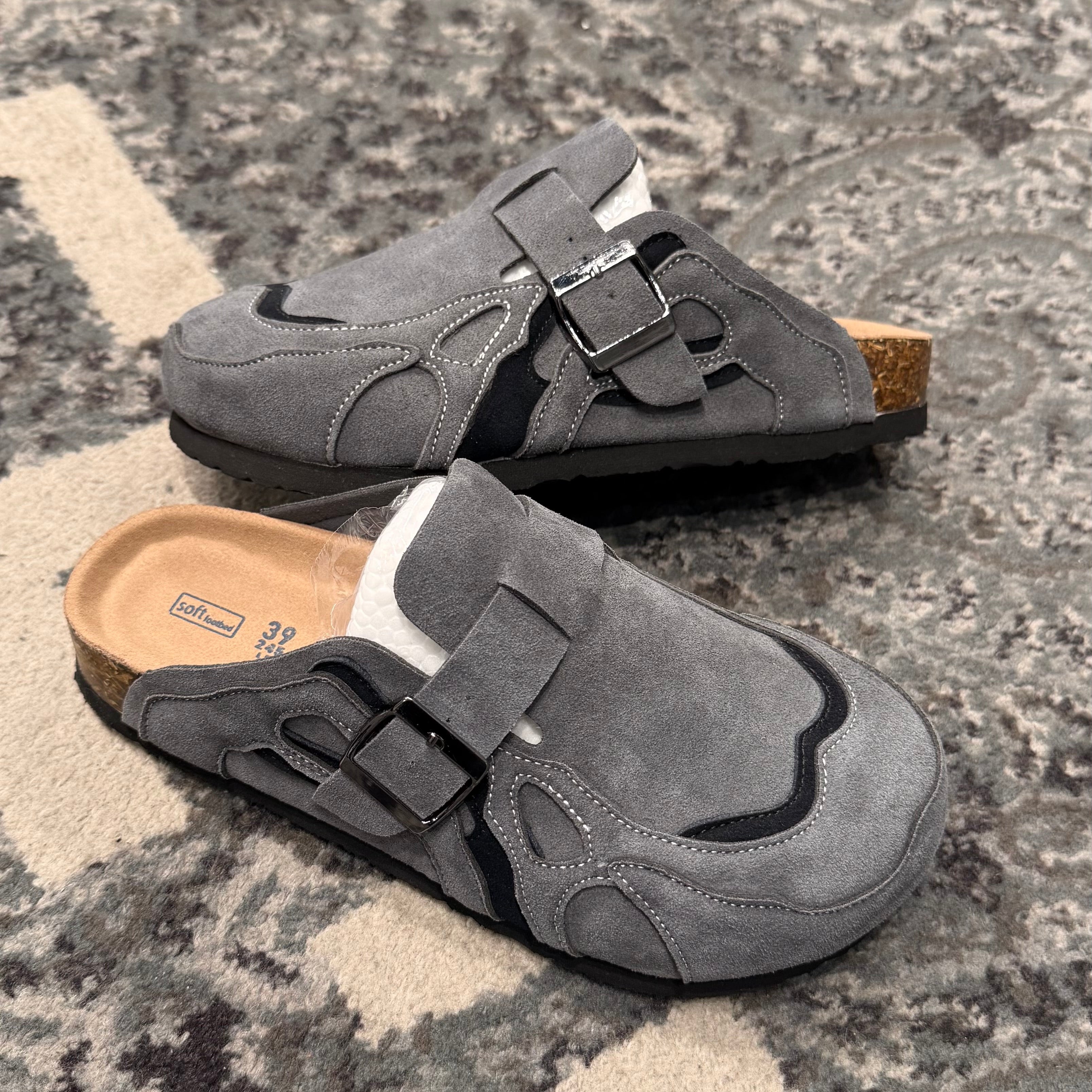 SLIP-ON DARK GREY - Shoebuya Brand