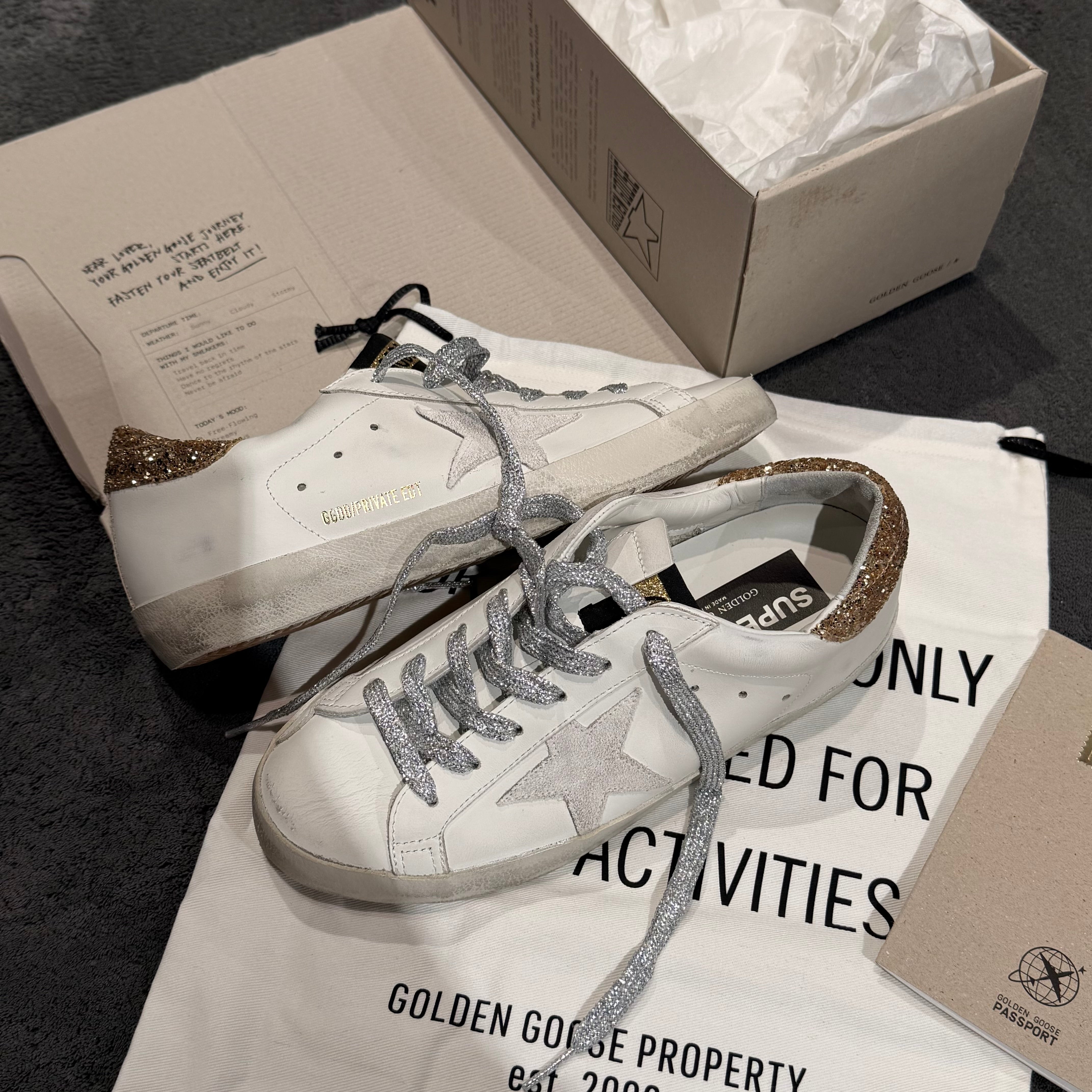 GOLDEN GOOSE SUPER STAR LACES GLITTER SILVER & TACCO GOLD GLITTER