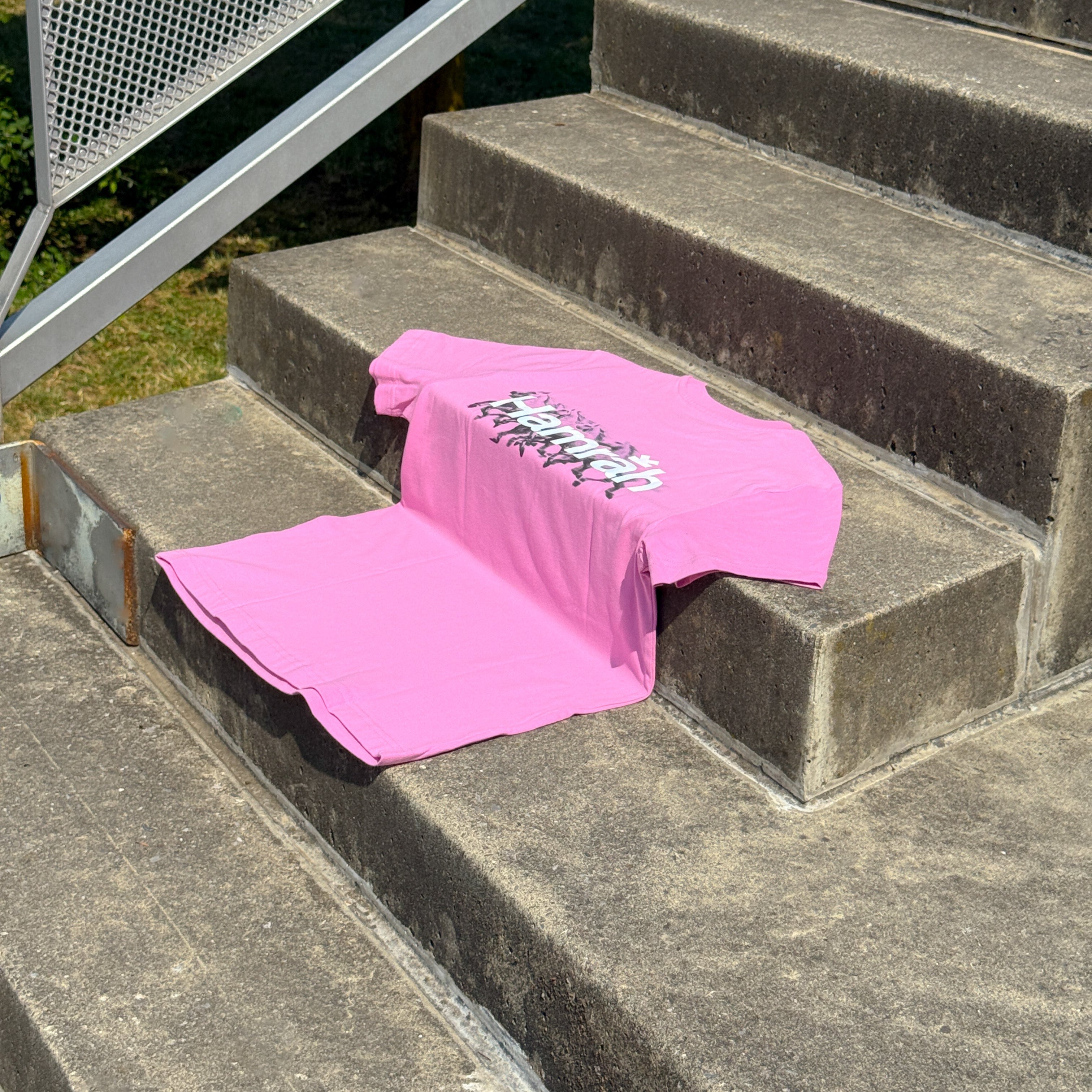 HORSE TEE PINK - Hamrah Brand