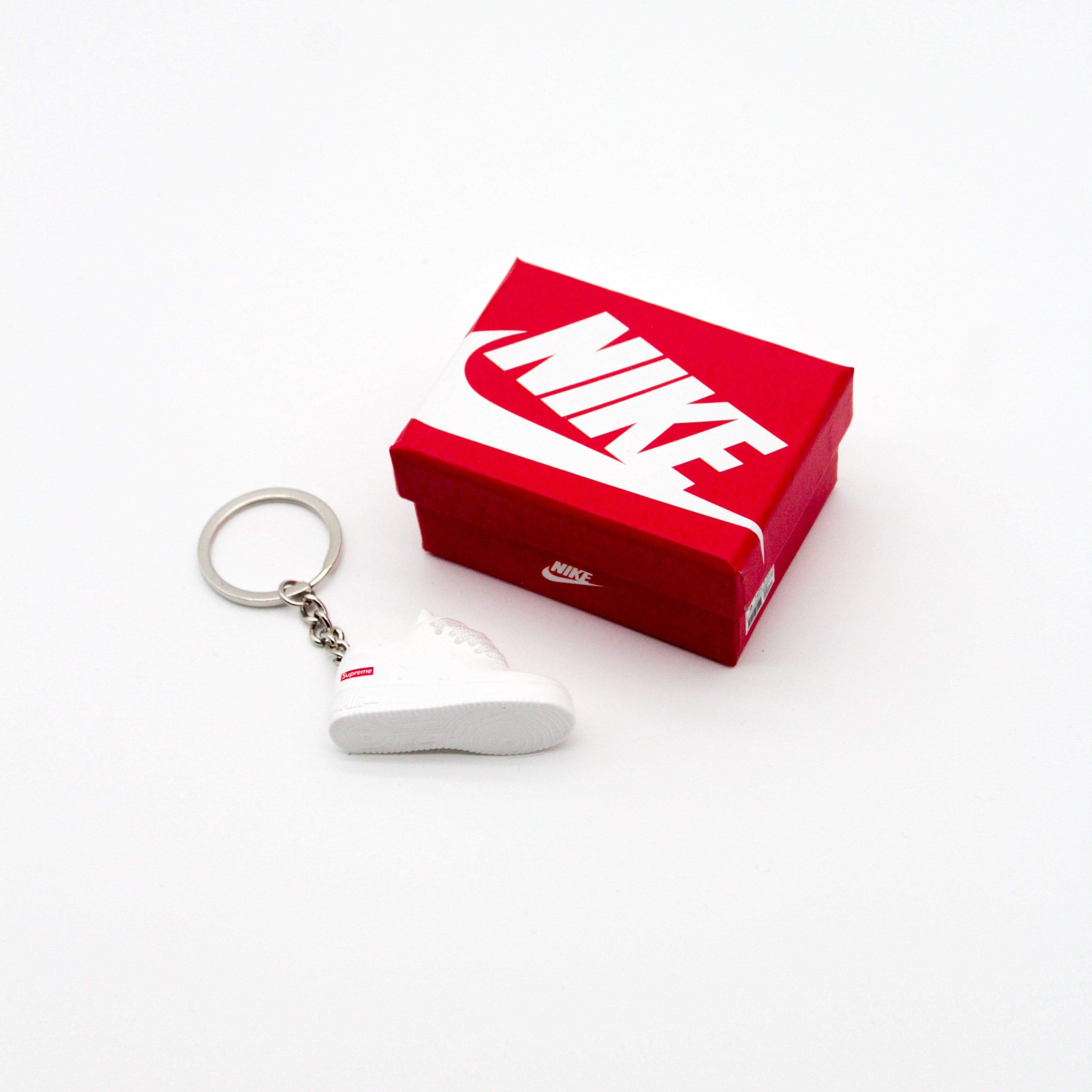 MINI SNEAKERS KEYCHAIN