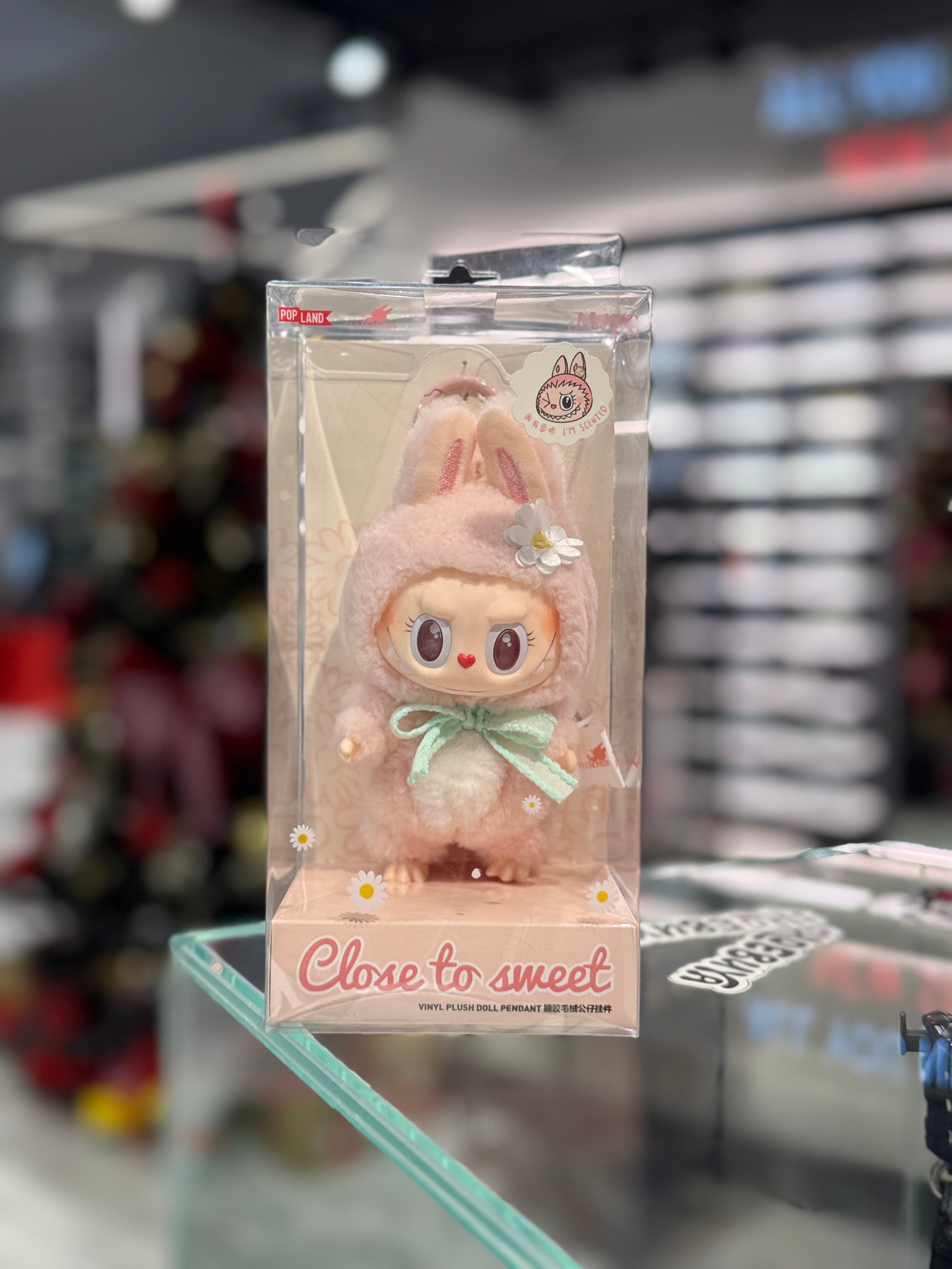 LABUBU MOKOKO CLOSE TO SWEET VINYL PLUSH DOLL PENDANT
