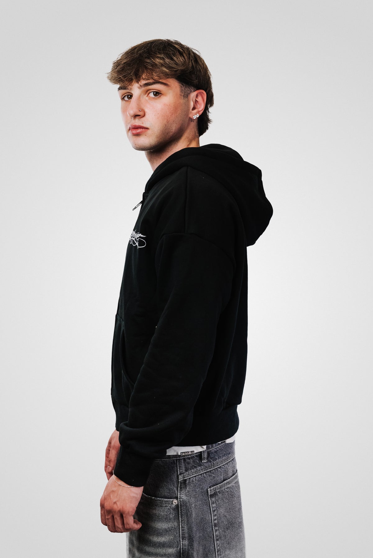 WRITING SOMETHING BLACK ZIP HOODIE - Shoebuya Design
