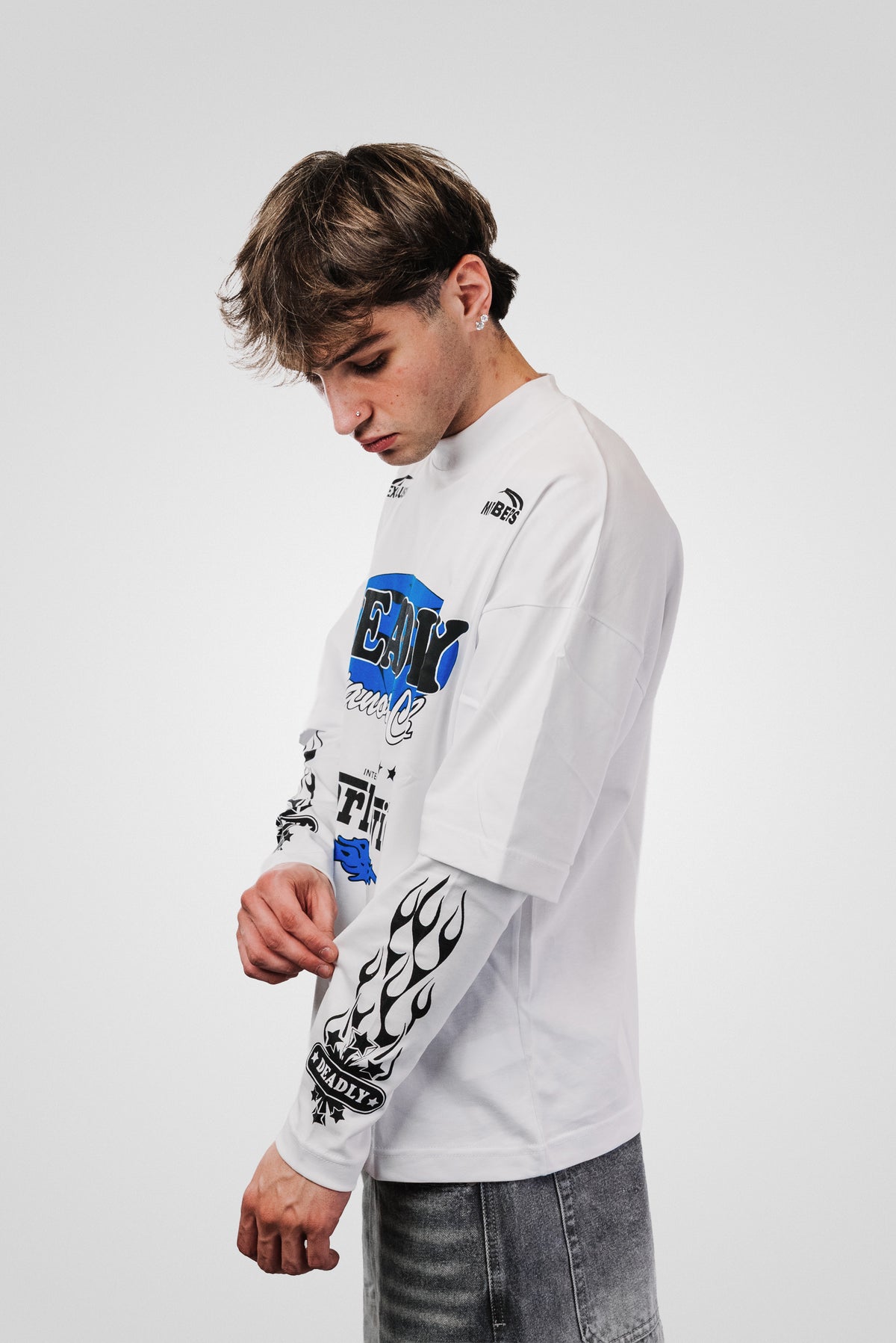 DEADLY WHITE TEE - Shoebuya Design
