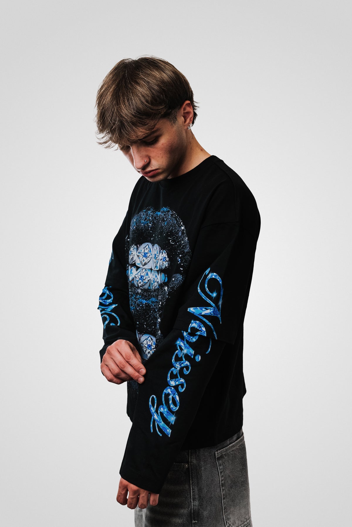 TIFFANY TEETH BLACK DOUBLE LONGSLEEVE - Noissey Brand