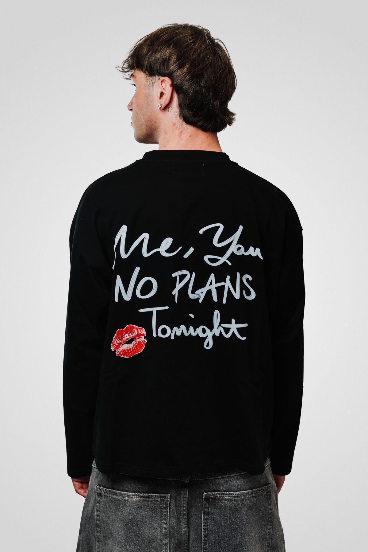 NO PLANS TONIGHT BLACK BOXY LONGSLEEVE- TheDoubleE