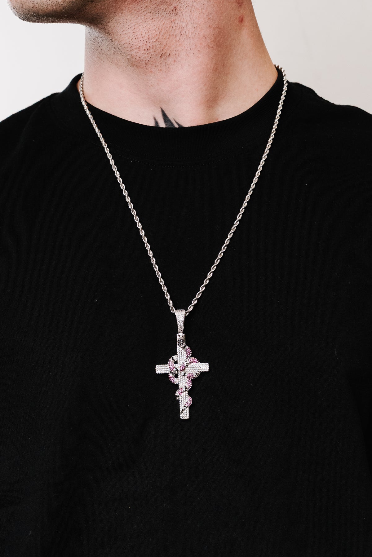 NOISSEY GLITTER NECKLACES