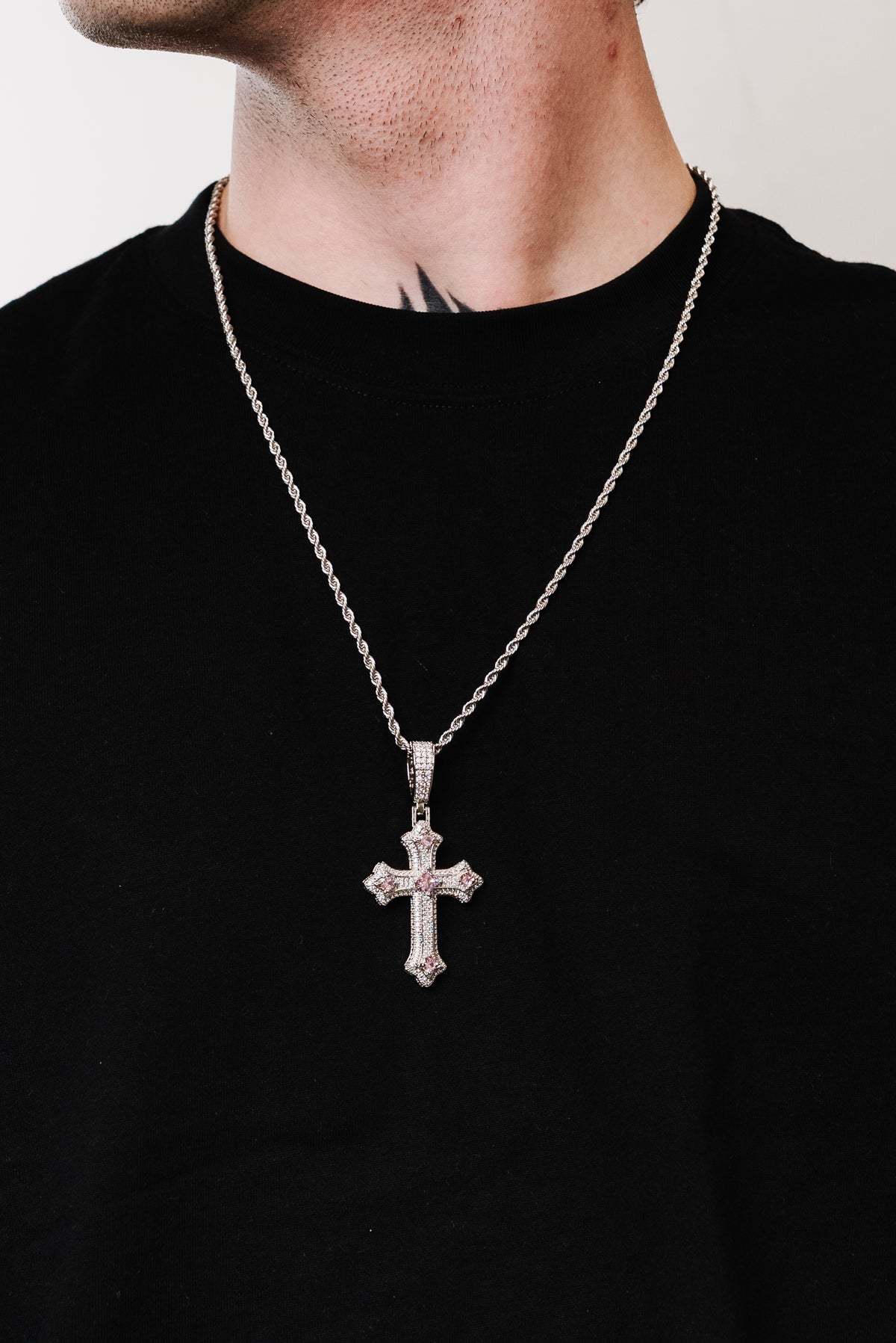 NOISSEY GLITTER NECKLACES