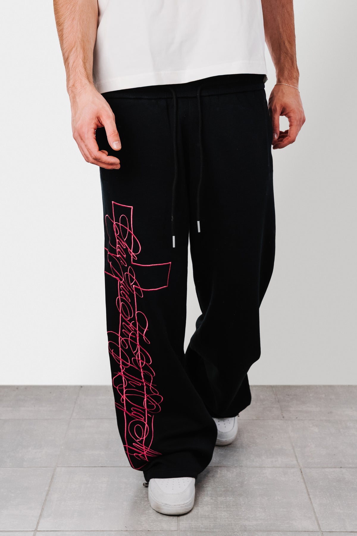 CROSS PINK BLACK SWEATPANTS - Shoebuya Design