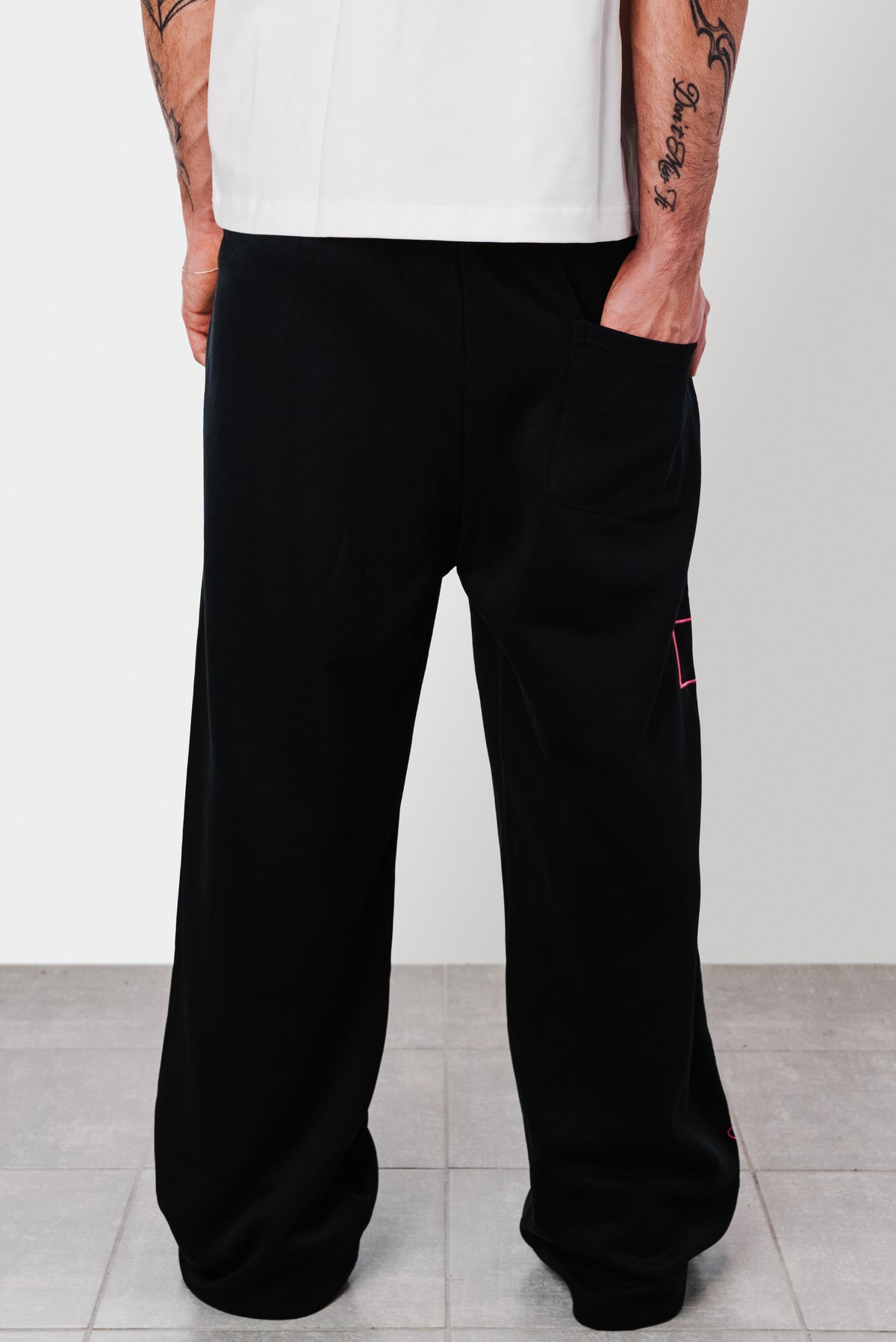 CROSS PINK BLACK SWEATPANTS - Shoebuya Design