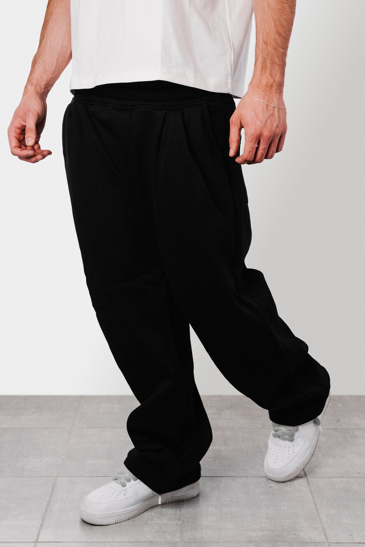 PANTALONI DA JOGGING ESSENTIAL BLACK - PXP Brand