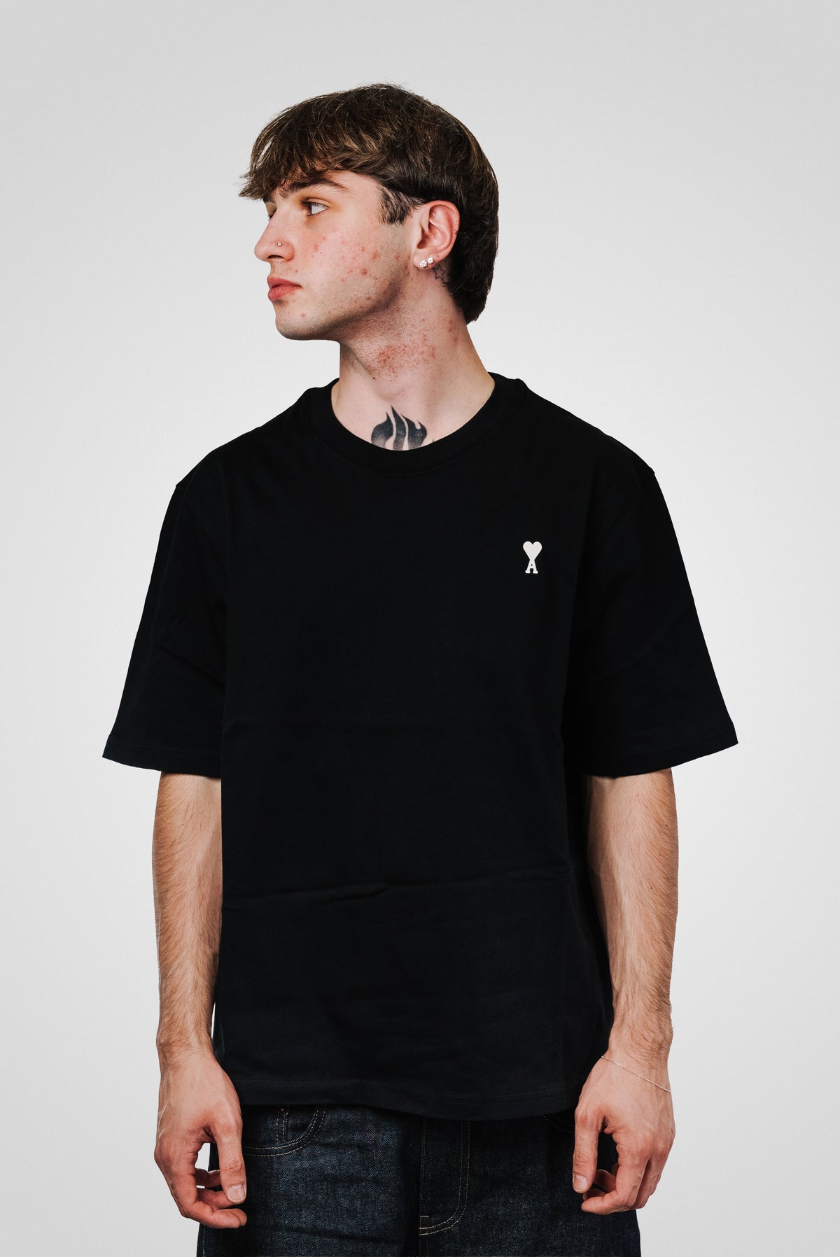 AMI PARIS PLACE DES VICTOIRES BLACK TEE