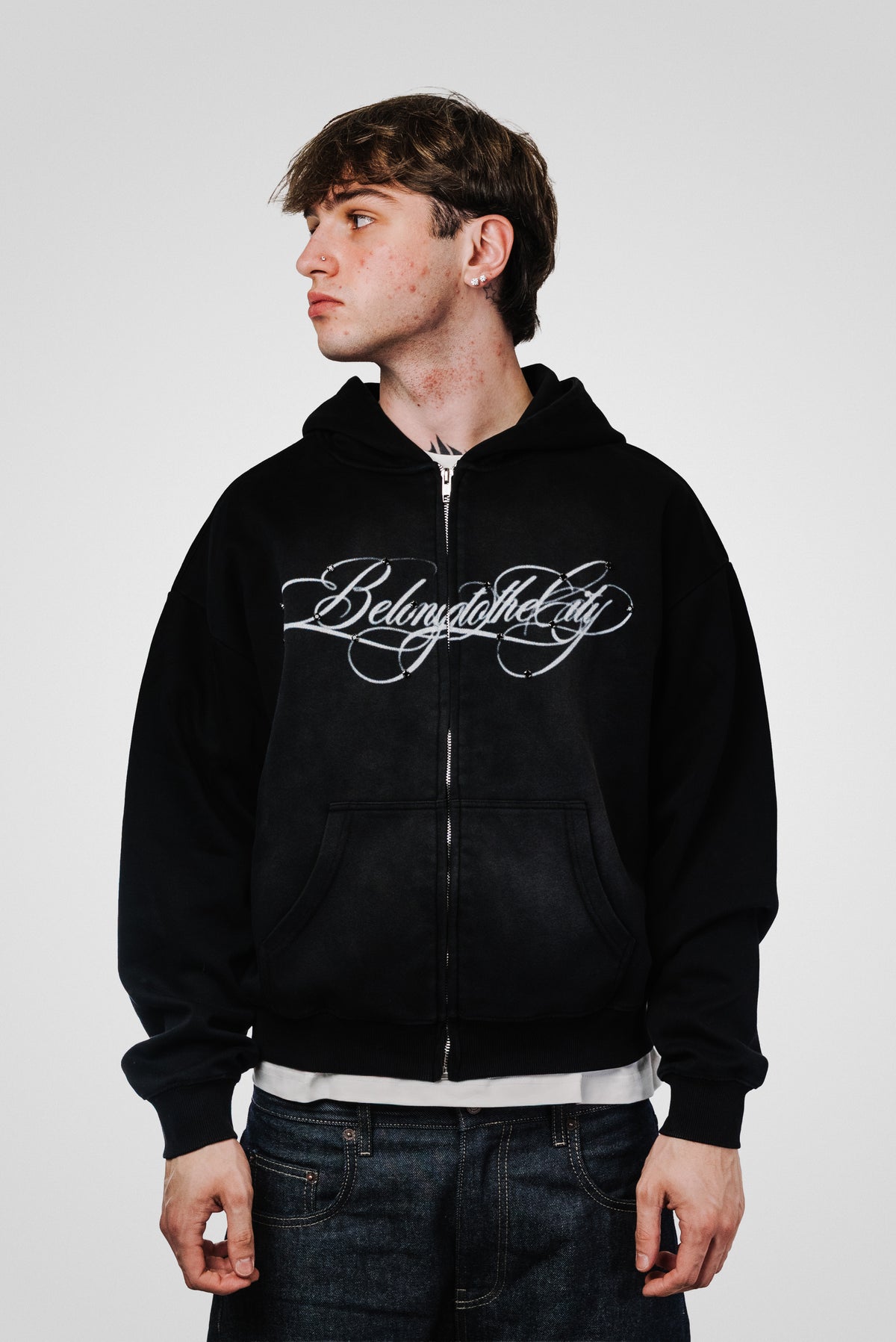 SIGNS ITALICS BLACK ZIP HOODIE - Shoebuya Design
