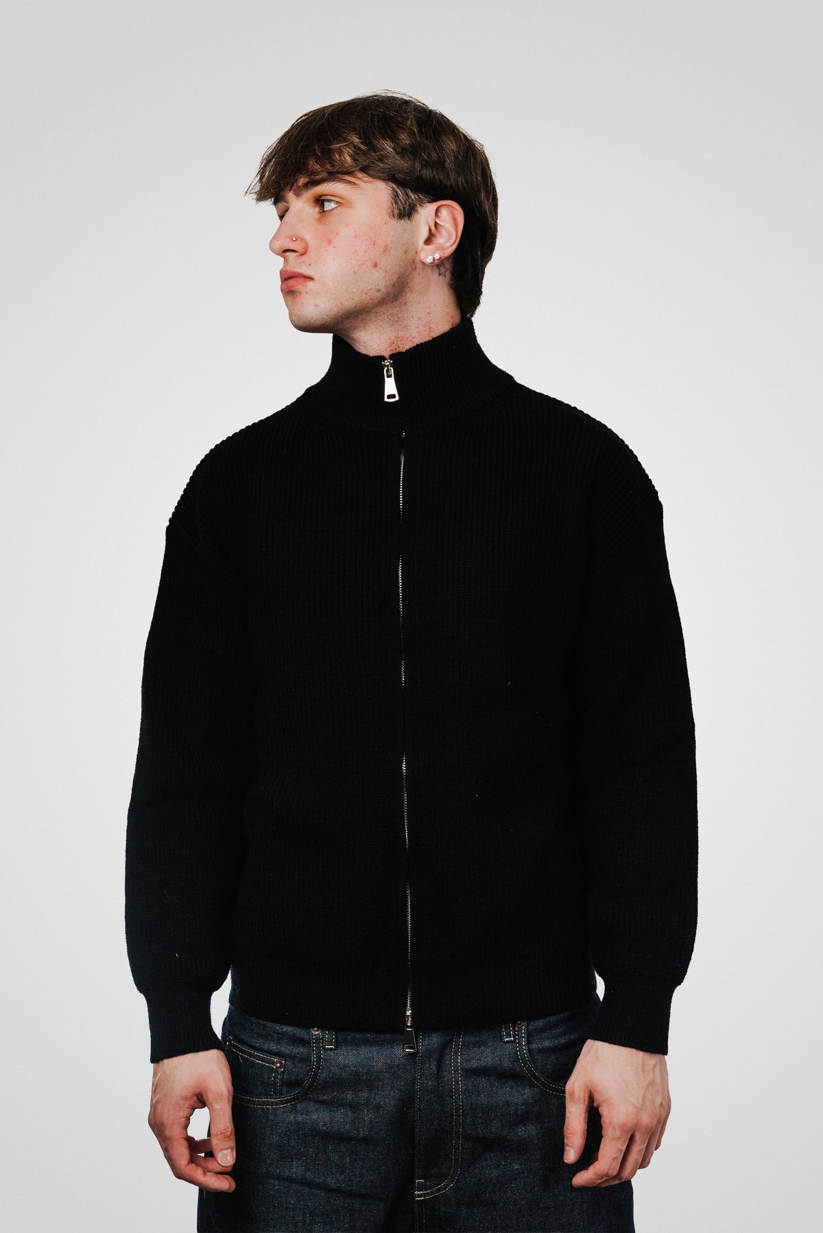 PREMIUM STYLE BLACK SWEATER - Replacement Brand