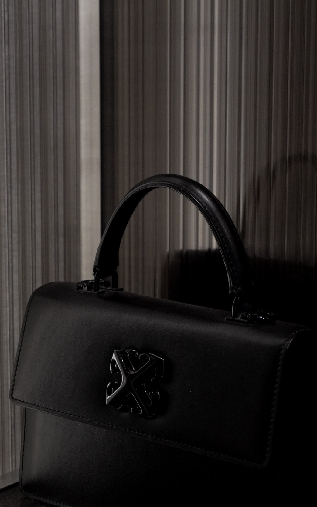 OFF WHITE HANDBAG JITNEY 1.4 BLACK HARDAWARE BLACK