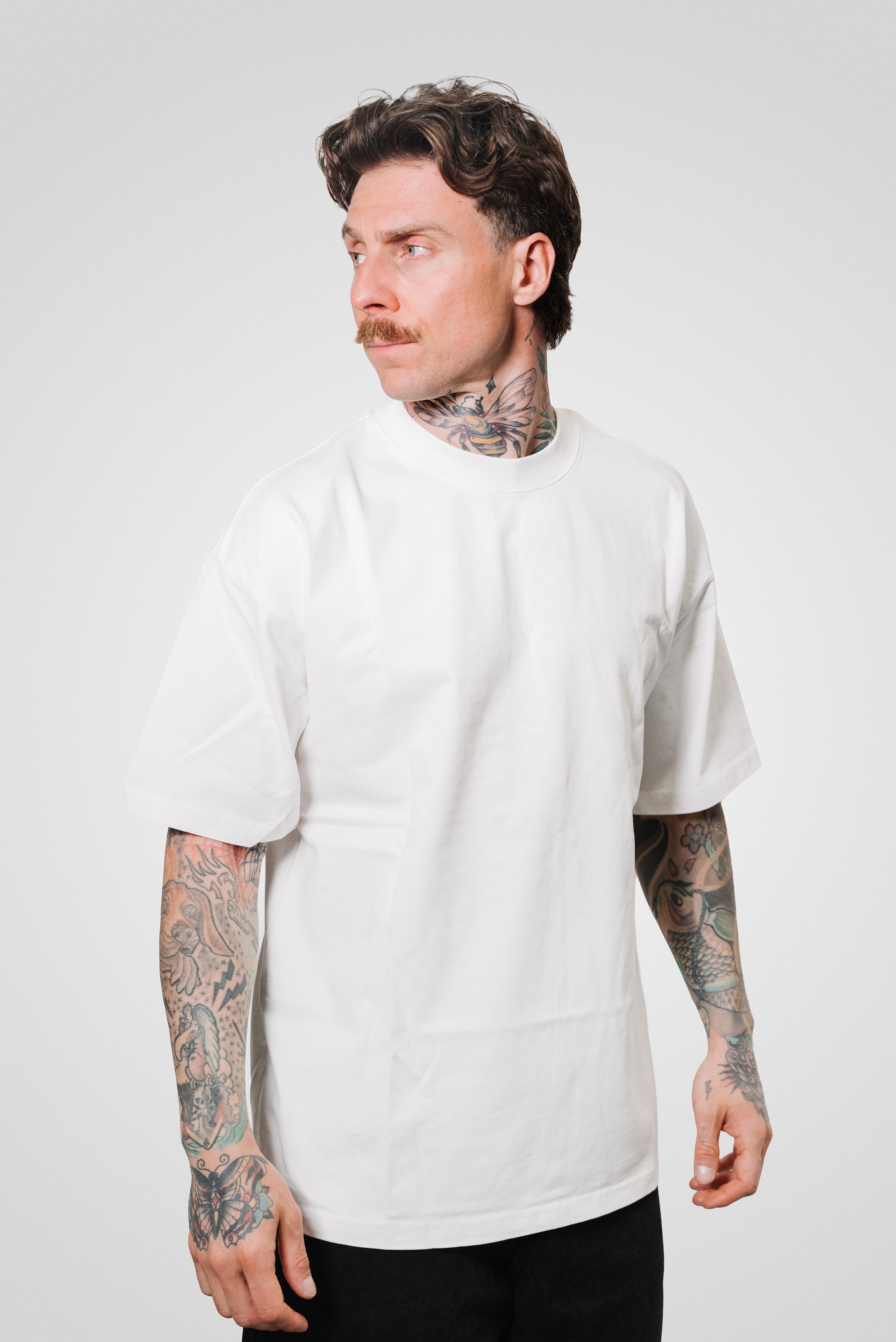 GRVD WHITE TEE - Replacement Brand