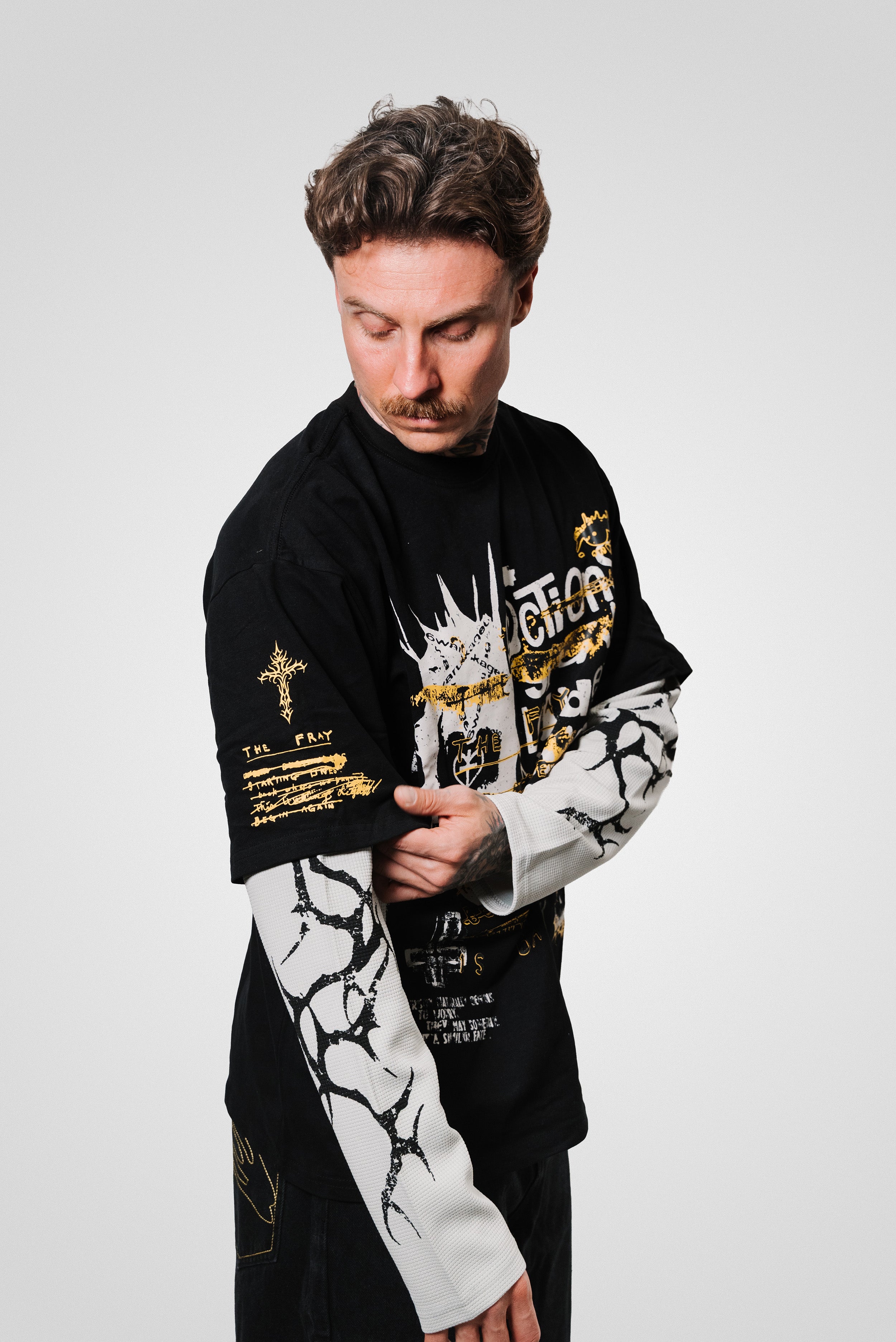 ACTION SLEEVE WAFFLE LONGSLEEVE BLACK - Shoebuya Design