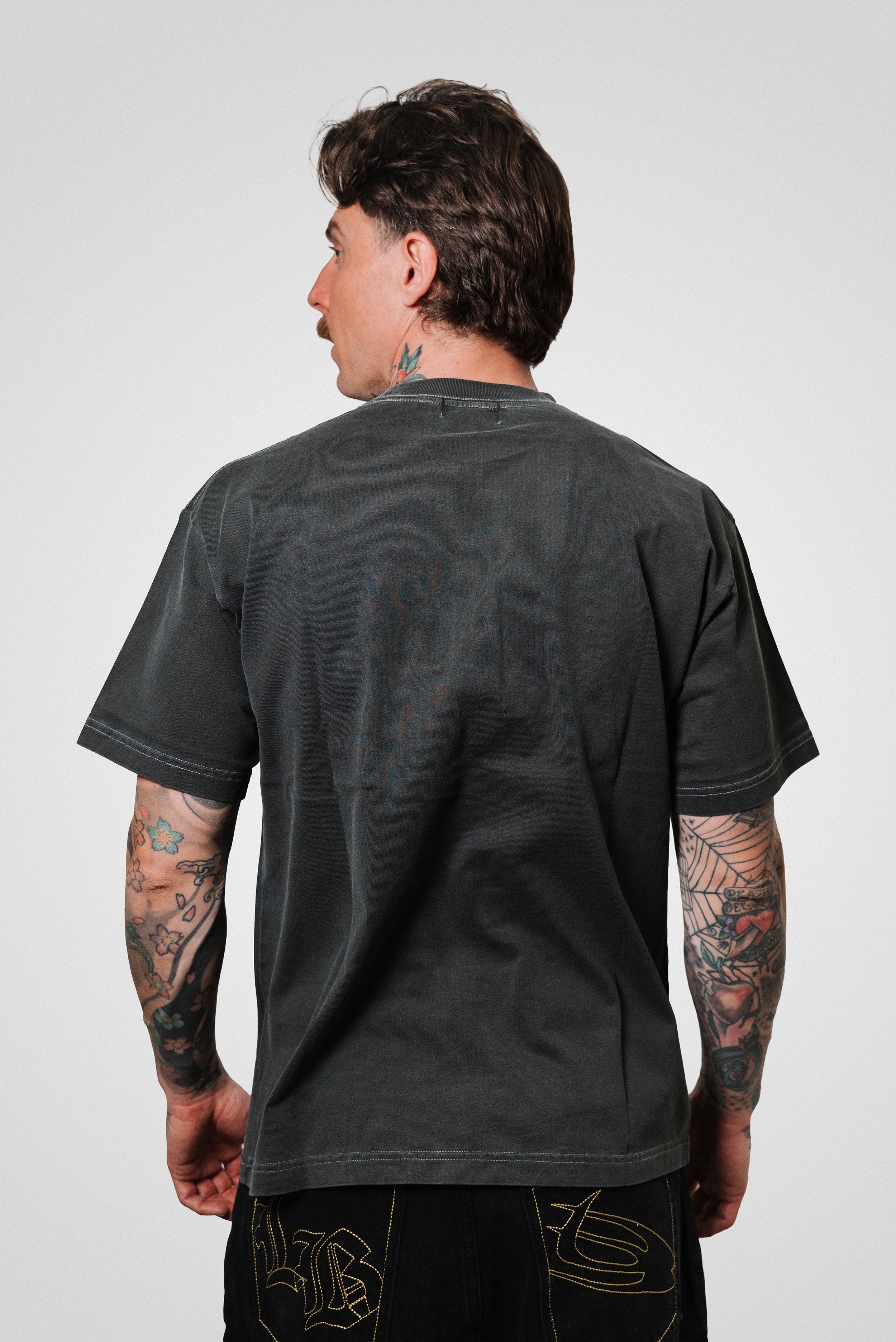 LABEL LOGO DARK GREY S/S TEE - Xlarge Brand