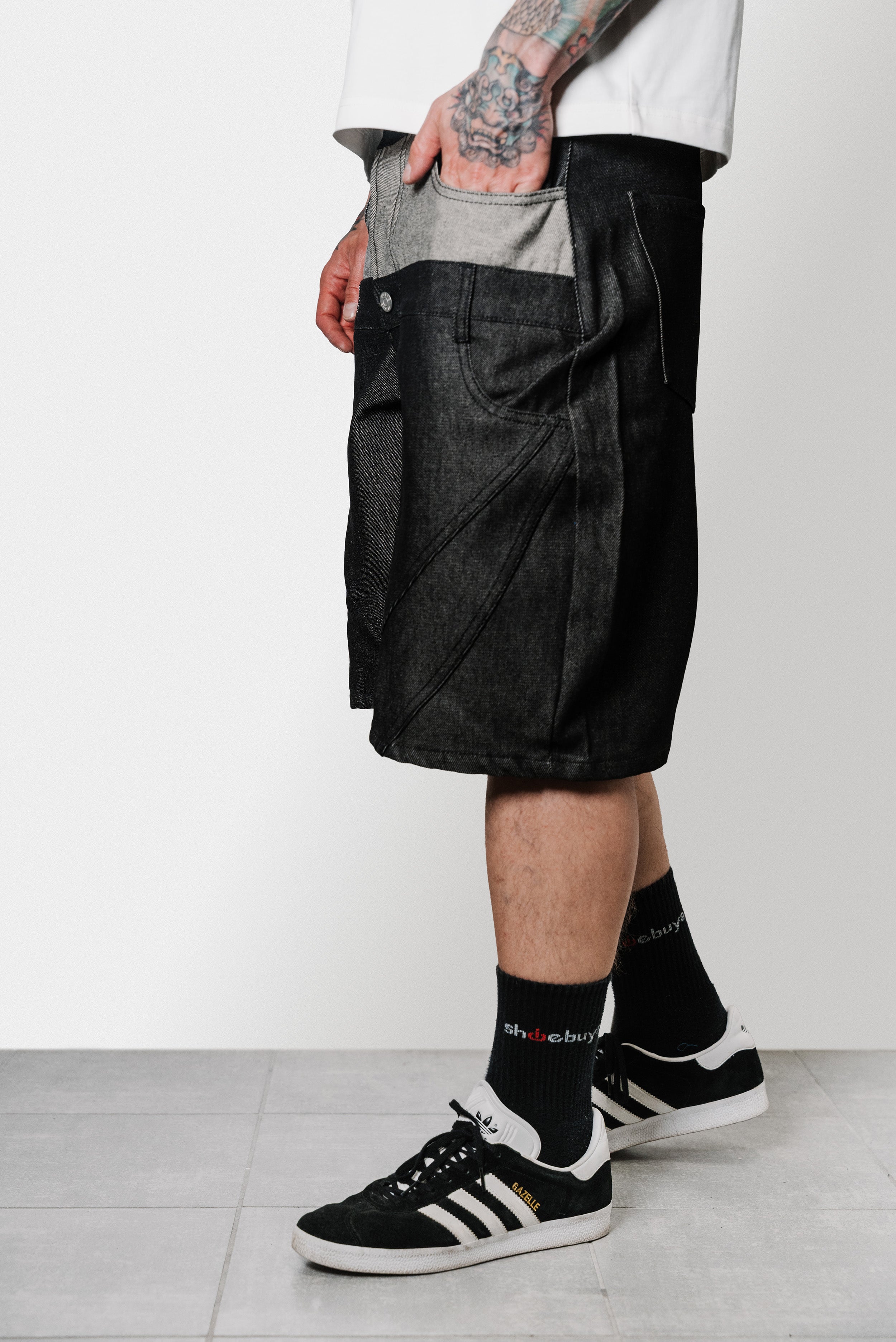 DOUBLE FACE DENIM WASHED BLACK SHORTS - Replacement Brand