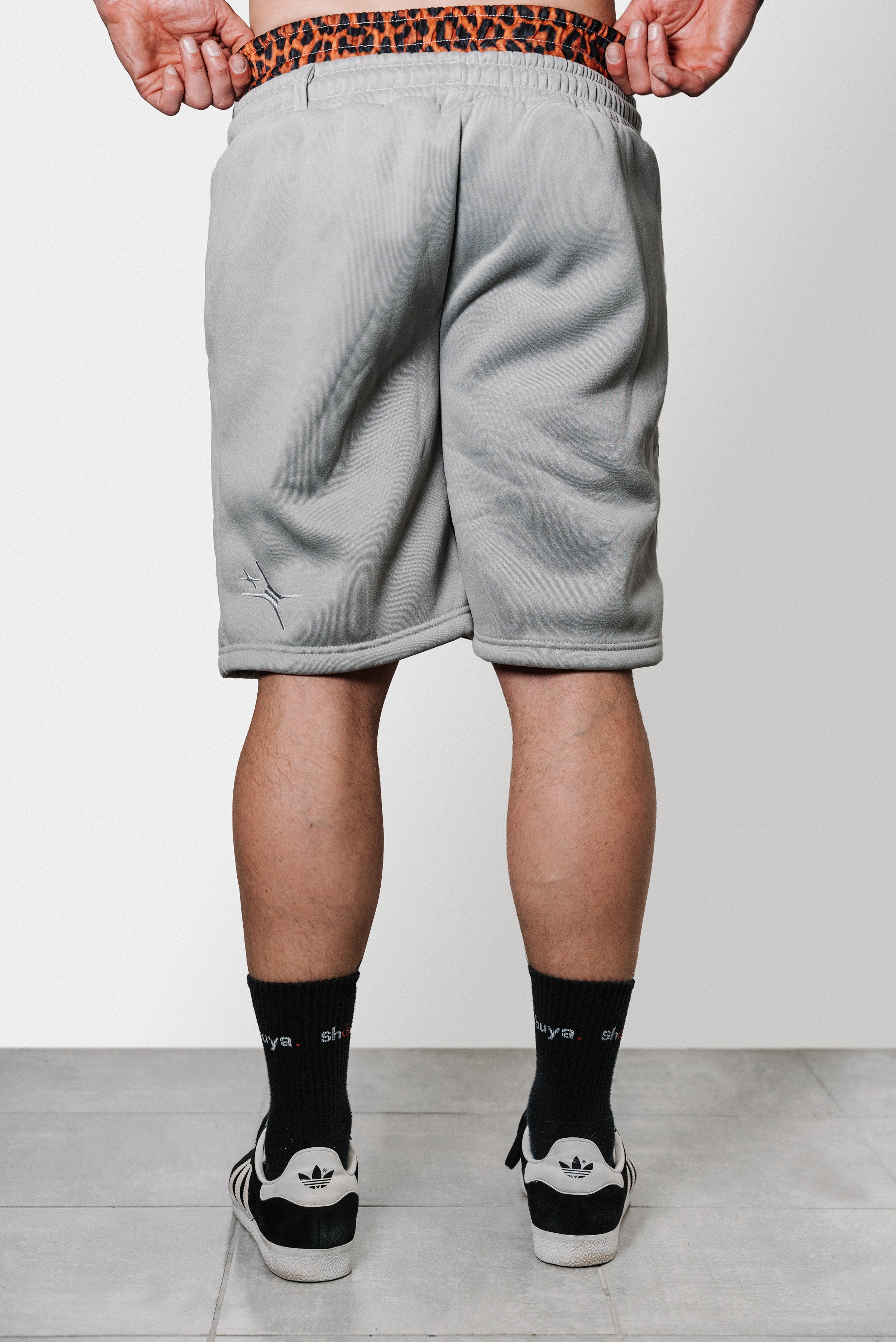 DOUBLE BAND CAMOUFLAGE GREY SHORTS - Shoebuya Design