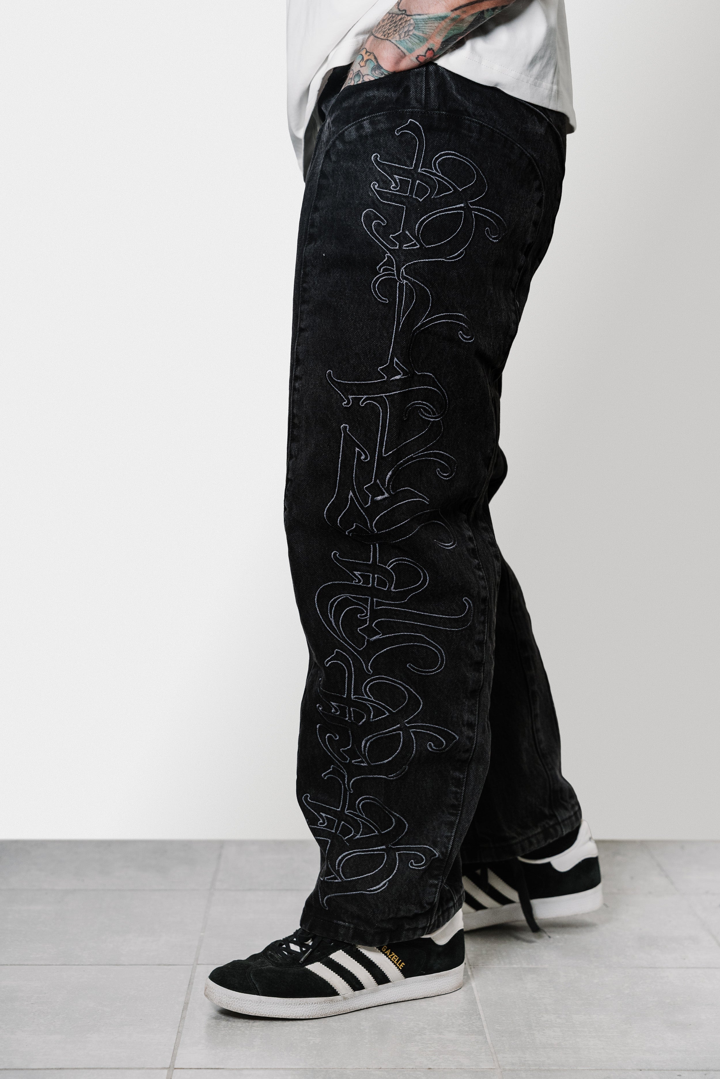 ELYSEE DENIM PANTS WASHED BLACK - Mon Elysee