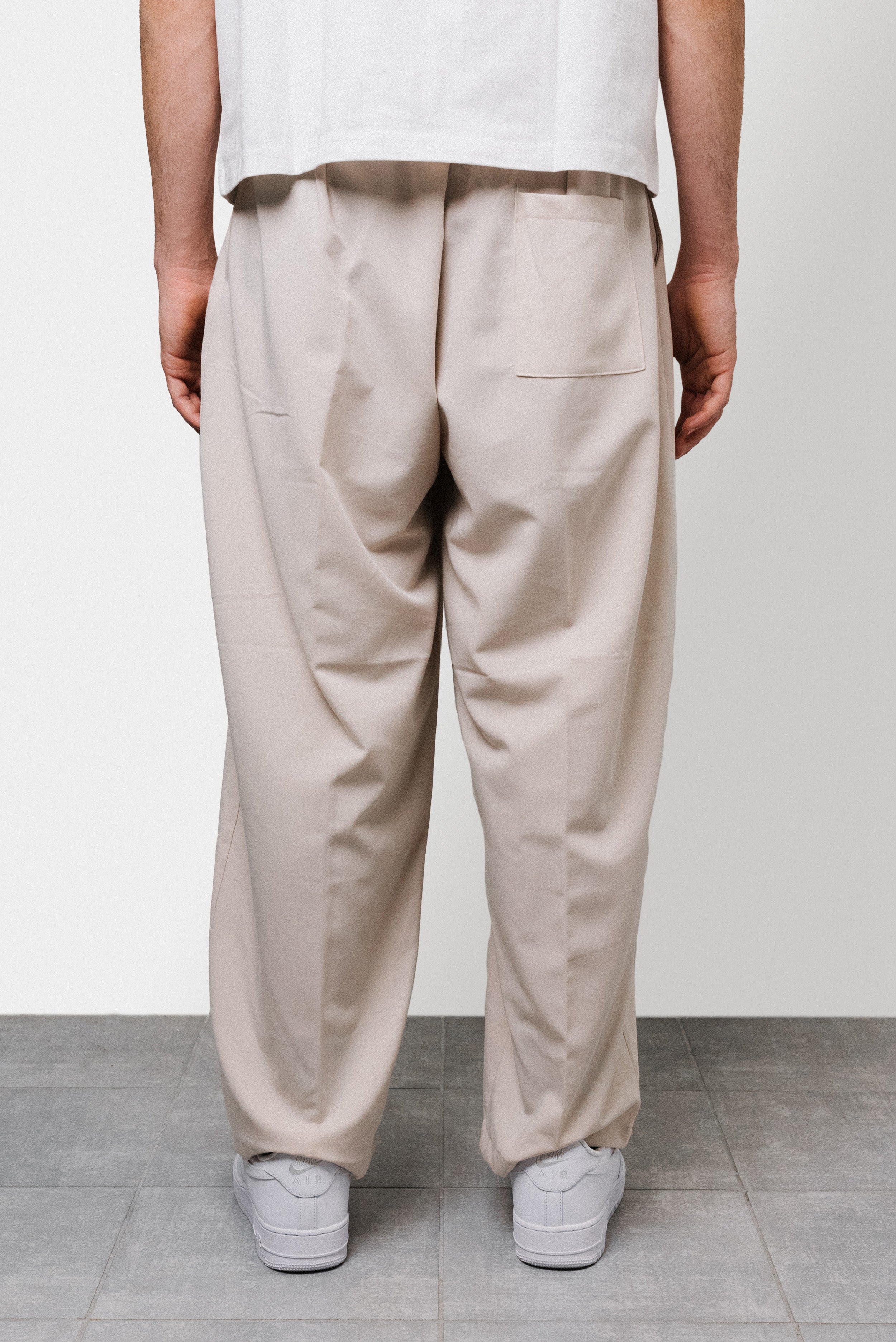 BAGGY RELAXED CREAM LONG PANTS - Replacement Brand