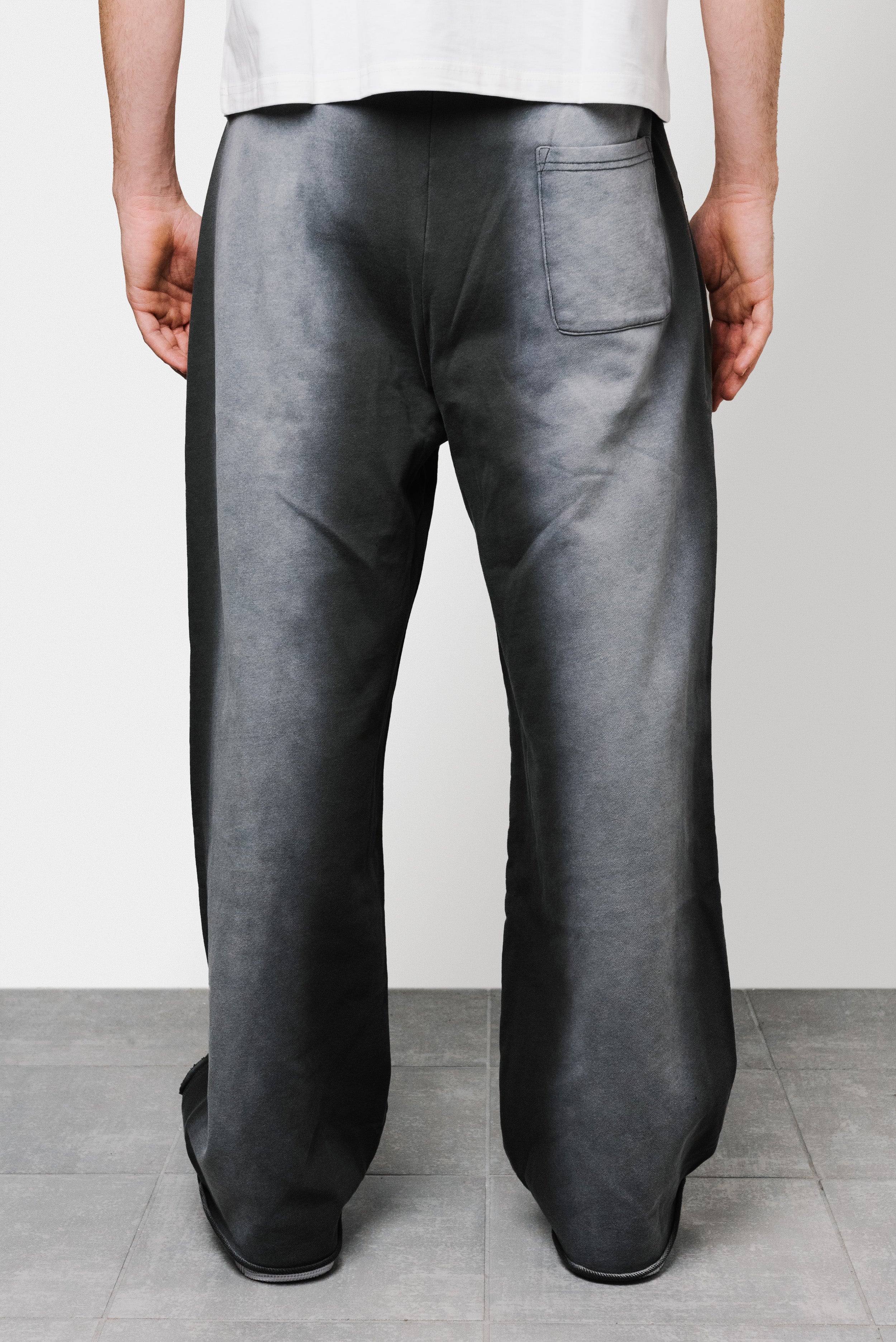 THE ACID WASH SPRAY PANTS BLACK - Shoebuya Brand