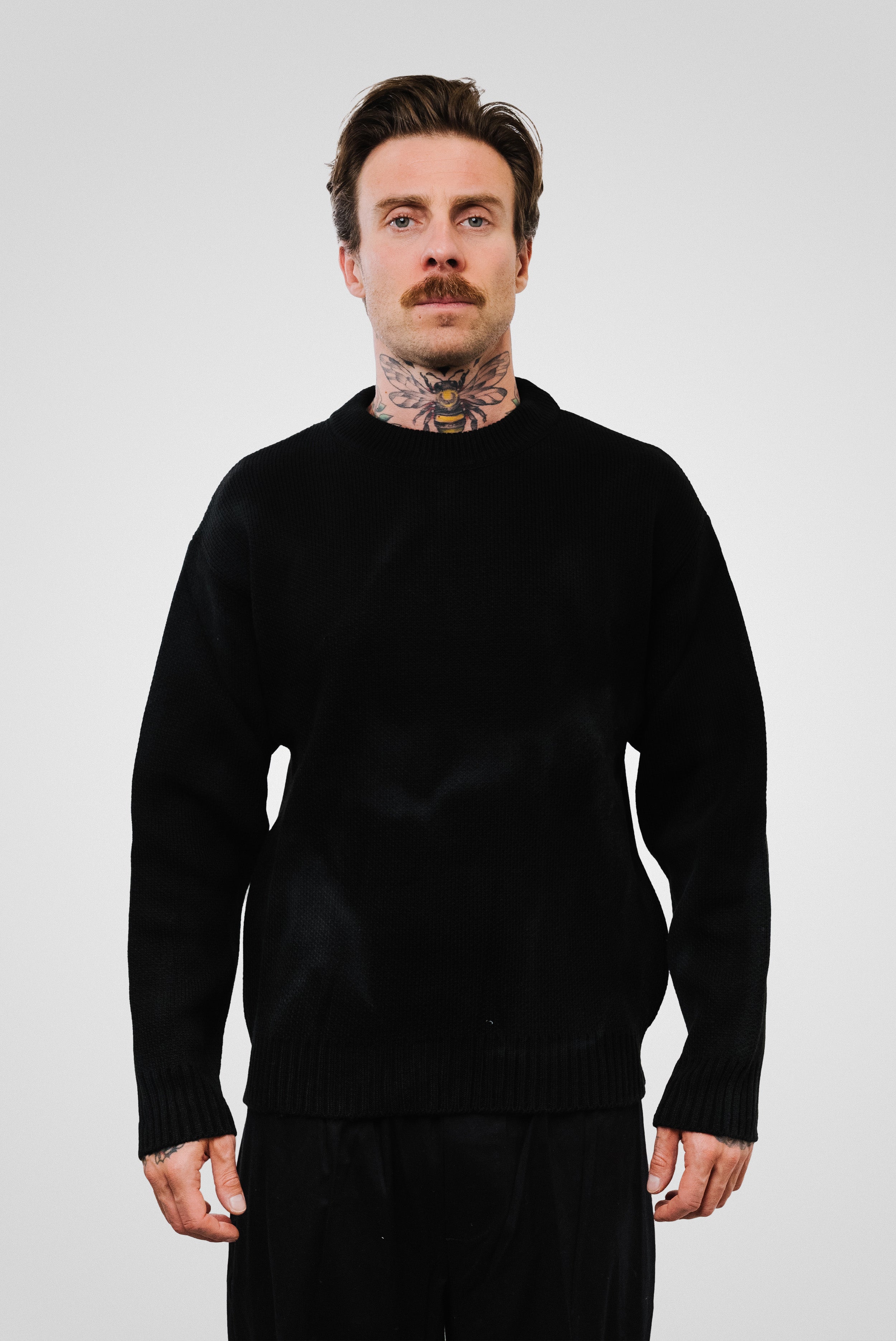 SPRAY BLACK SWEATER- Shoebuya Brand