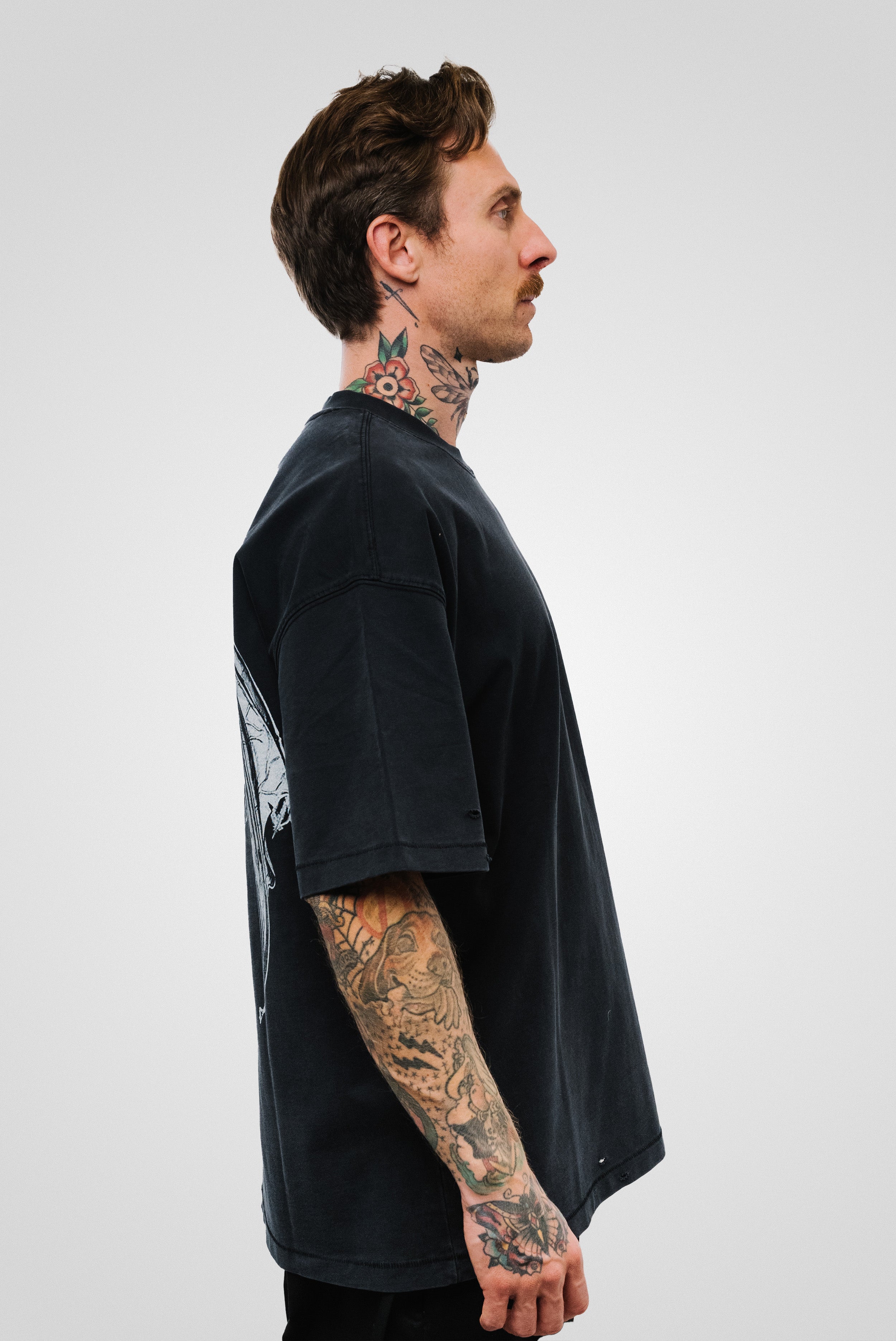 WINGS TEE BLACK - QYB