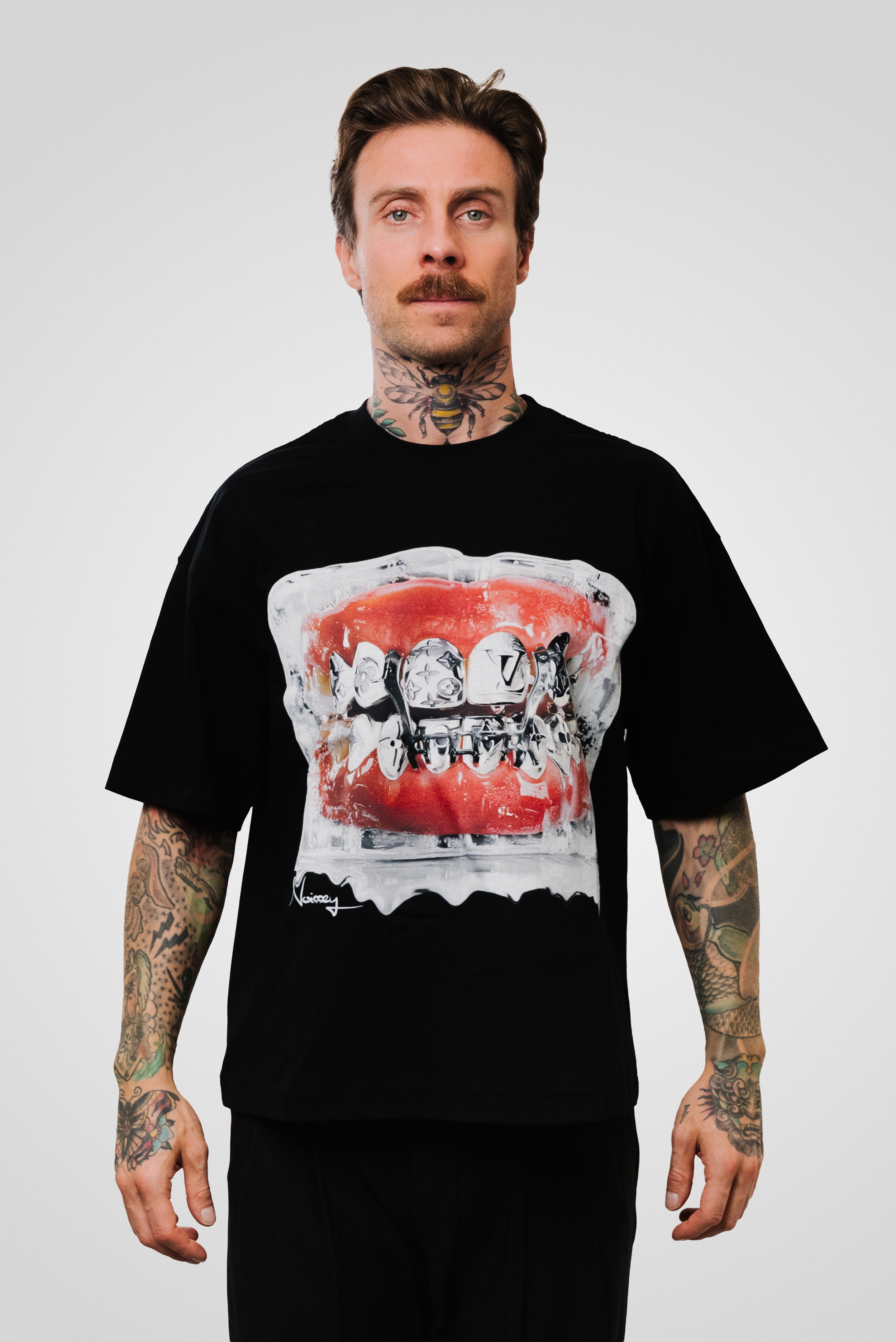 GRILL IN THE ICY BOX TEE - Noissey Brand