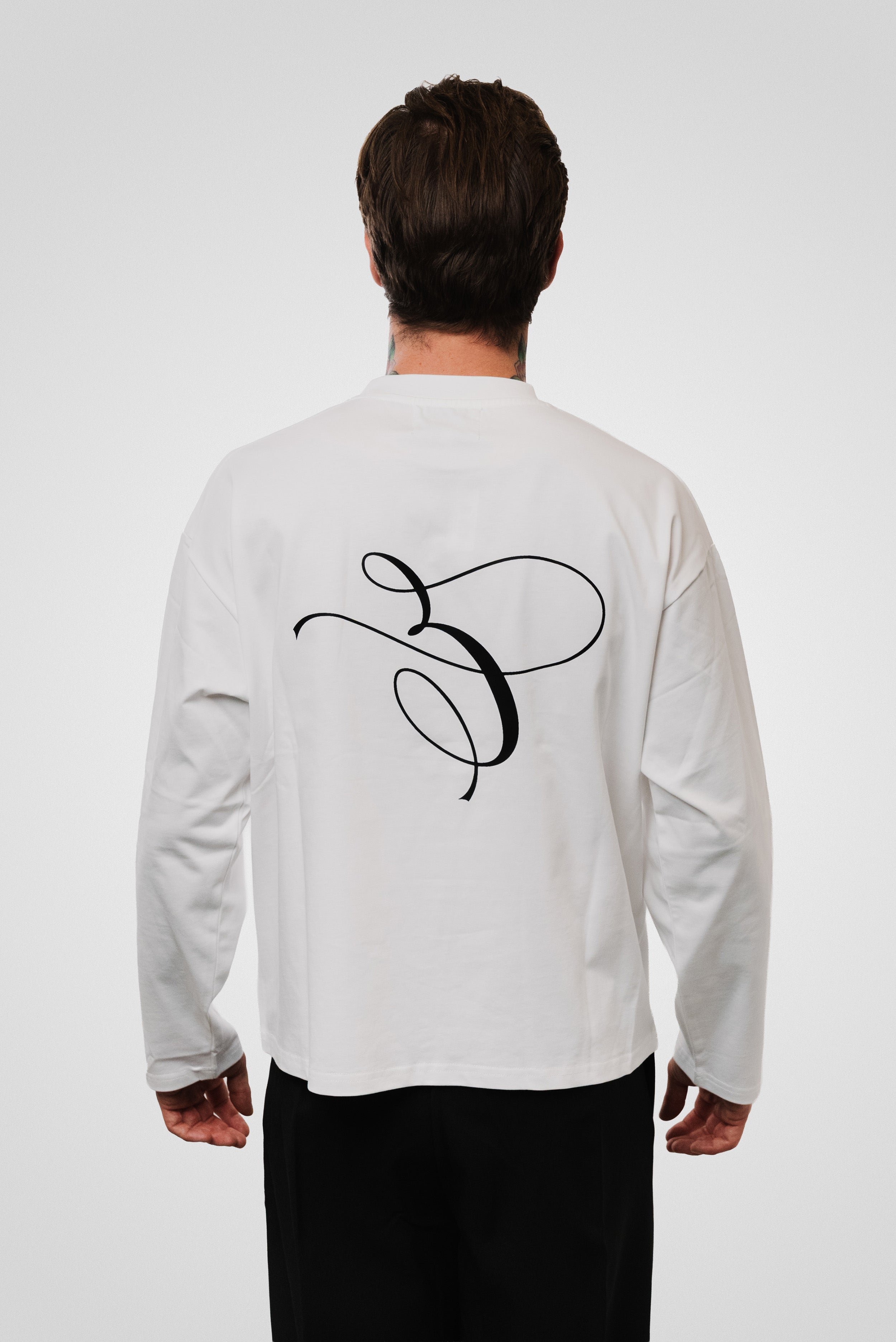 E BOXY LONGSLEEVE WHITE - TheDoubleE