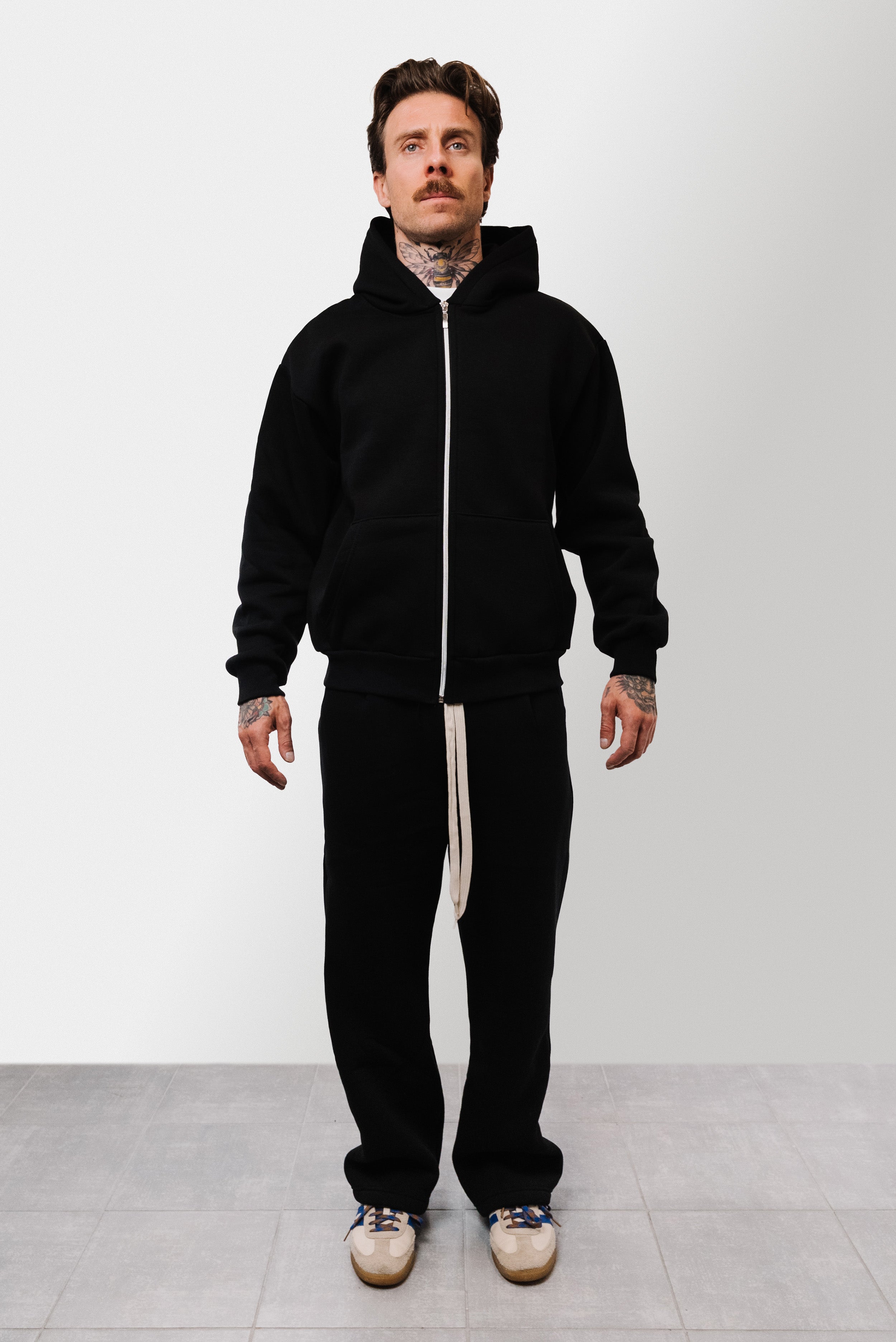 BLACK ZIP TRACKSUIT - Shoebuya Brand