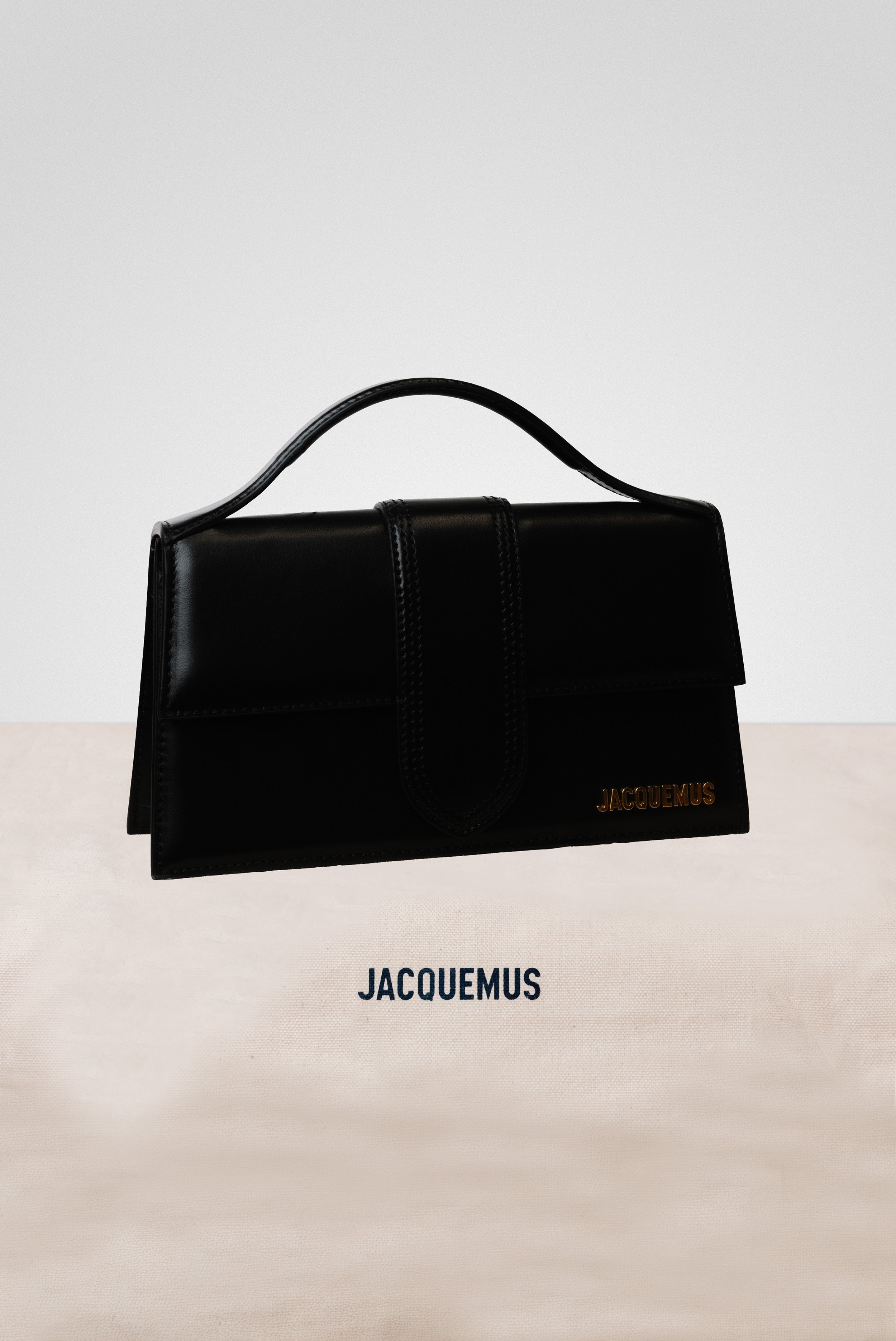 JACQUEMUS LE GRAND BAMBINO CROSSBOD STRAP HANDBAG BLACK GOLD