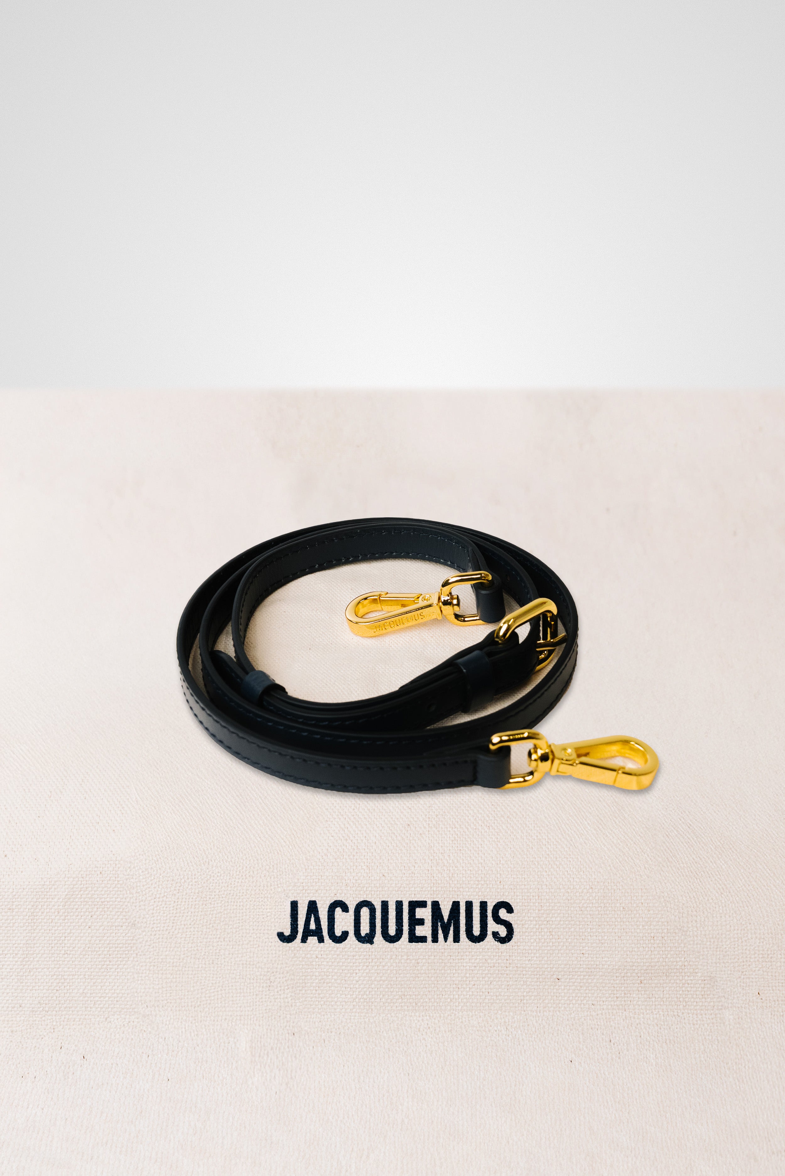 JACQUEMUS LE GRAND BAMBINO CROSSBODY FLAP BAG NAVY BLUE