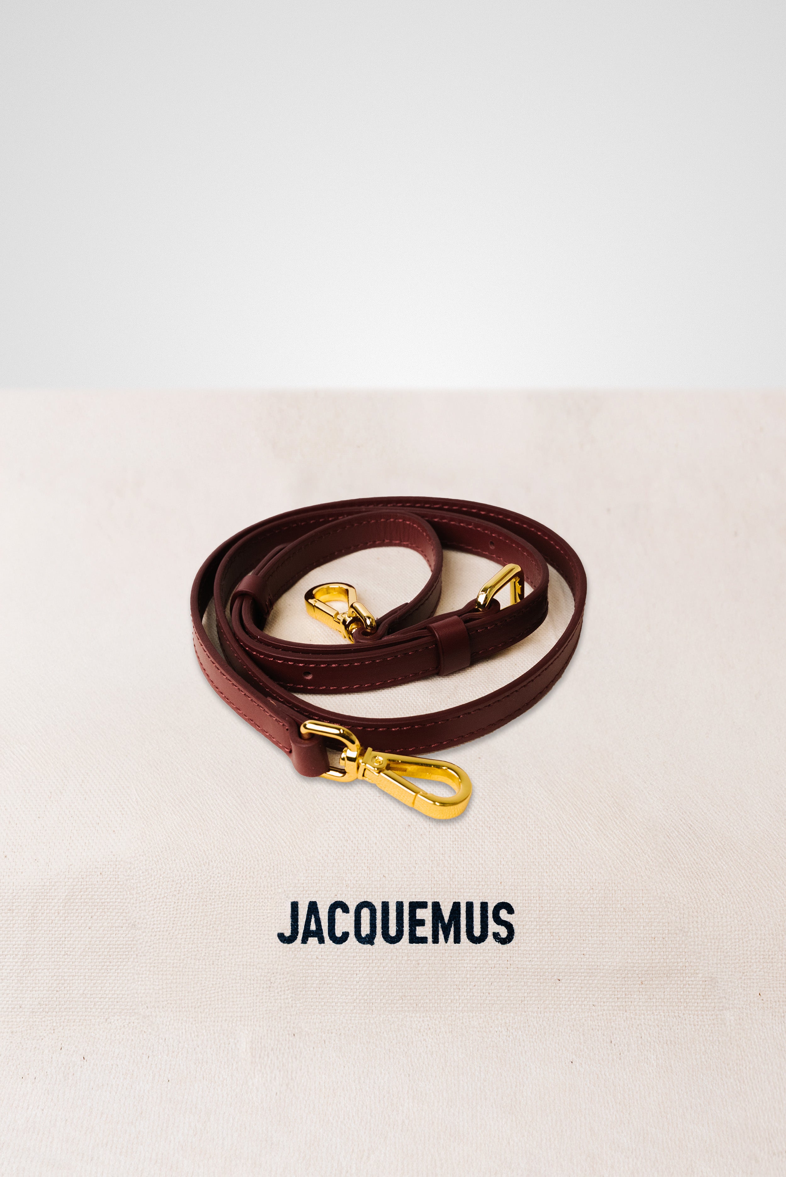 JACQUEMUS LE GRAND BAMBINO CROSSBODY FLAP BAG BURGUNDY