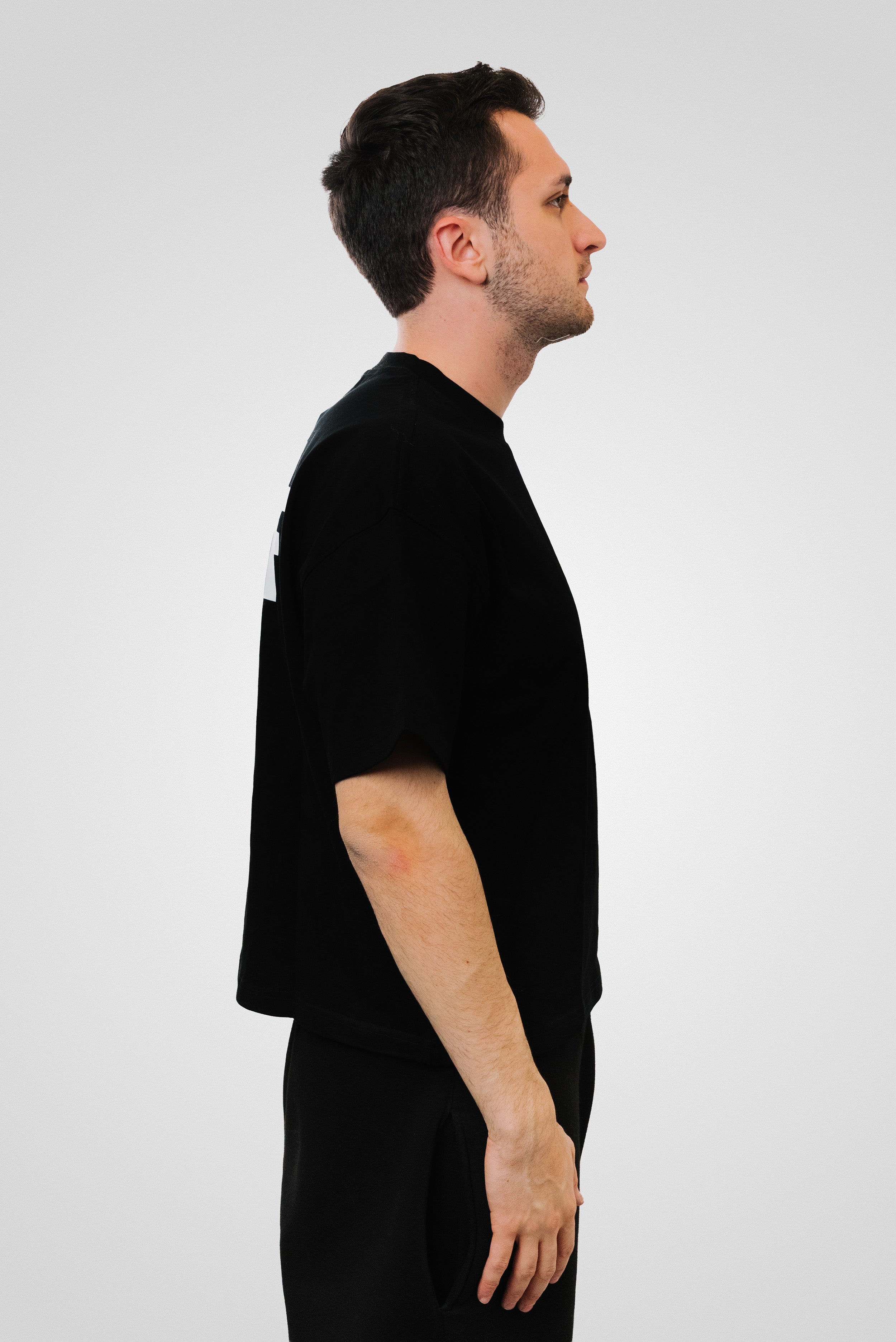 STAFF BOXY TEE BLACK - Shoebuya Design