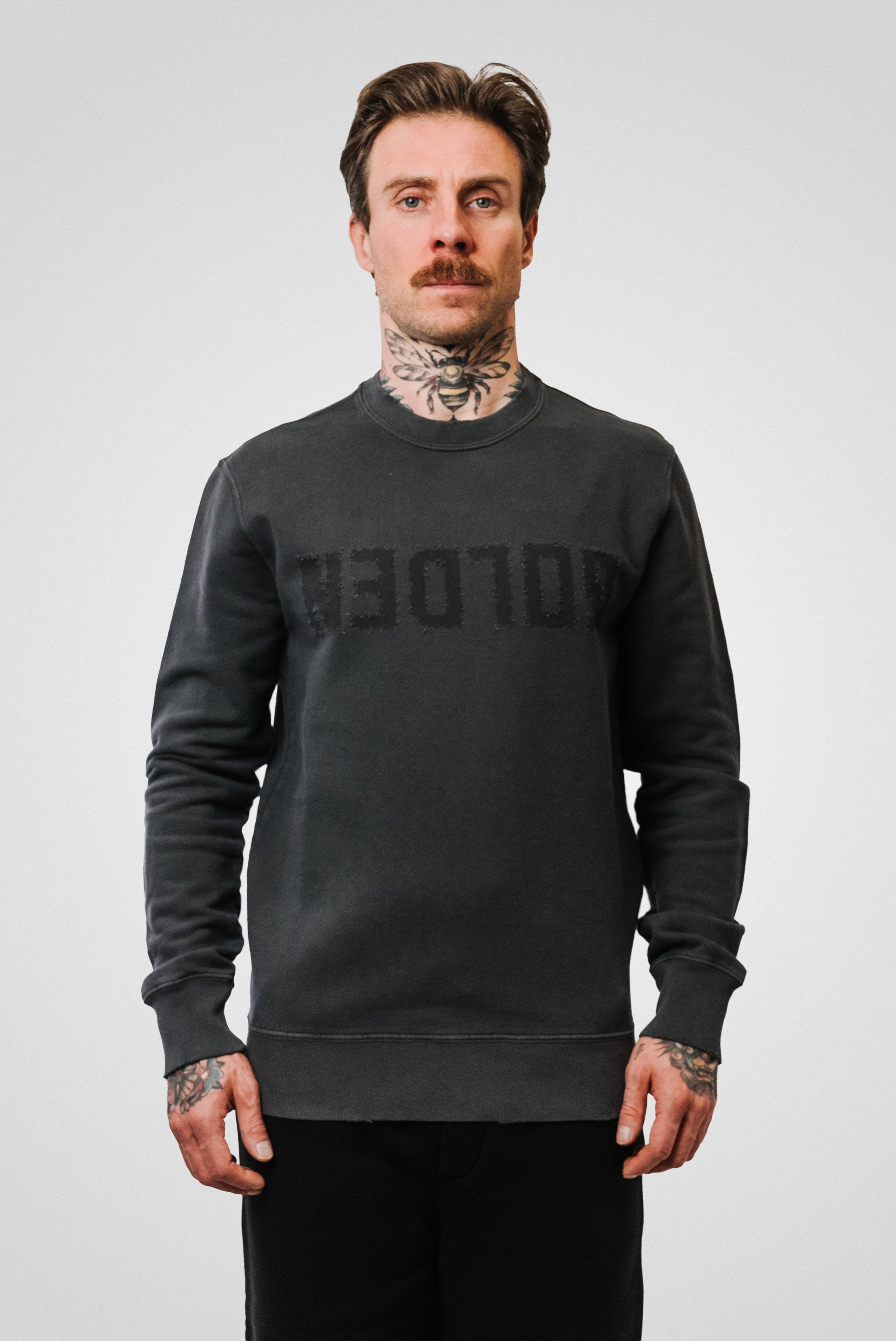 GOLDEN GOOSE CREWNECK ARCHIBALD LOGO GREY