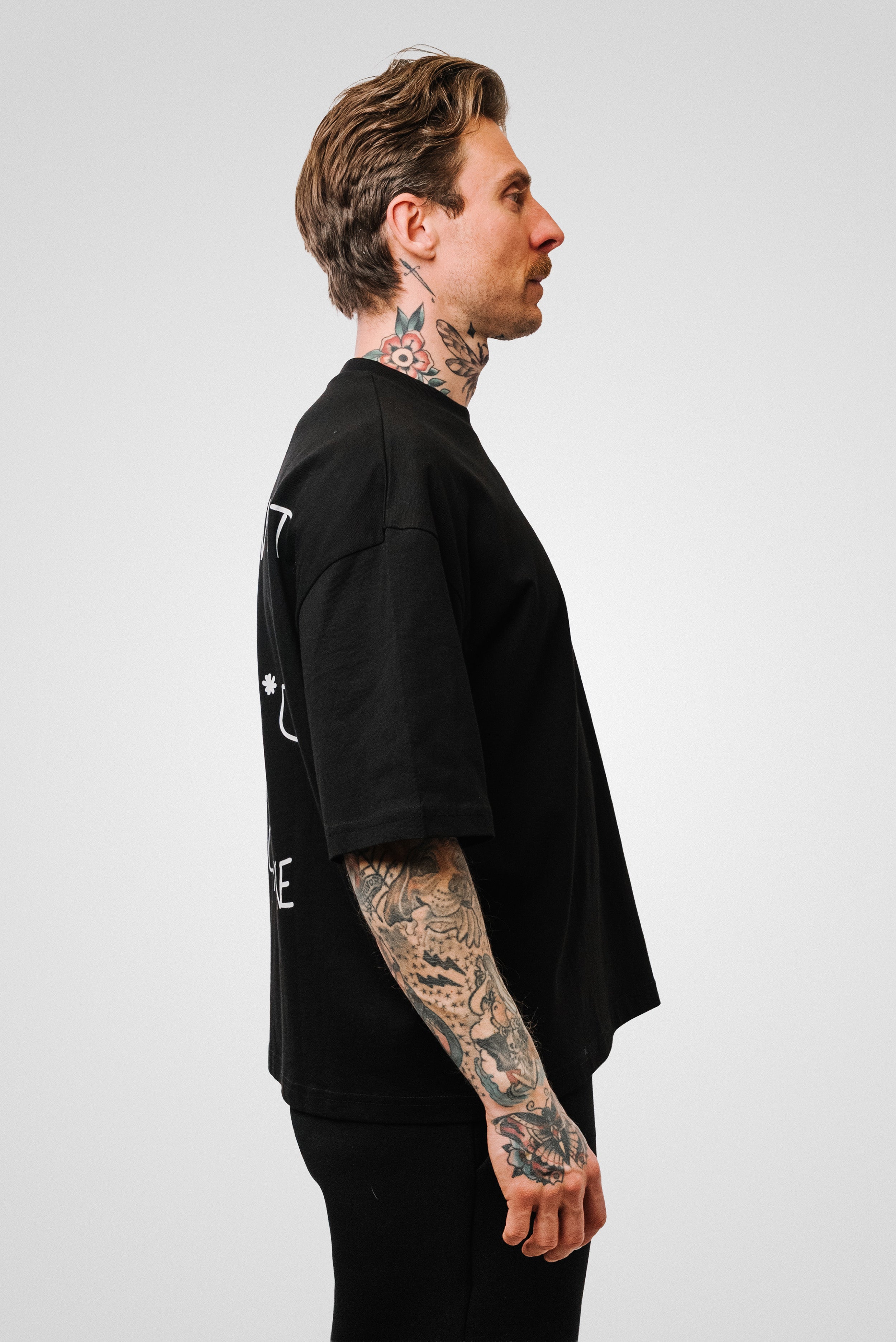 6CM TEE BLACK - Pogo Brand