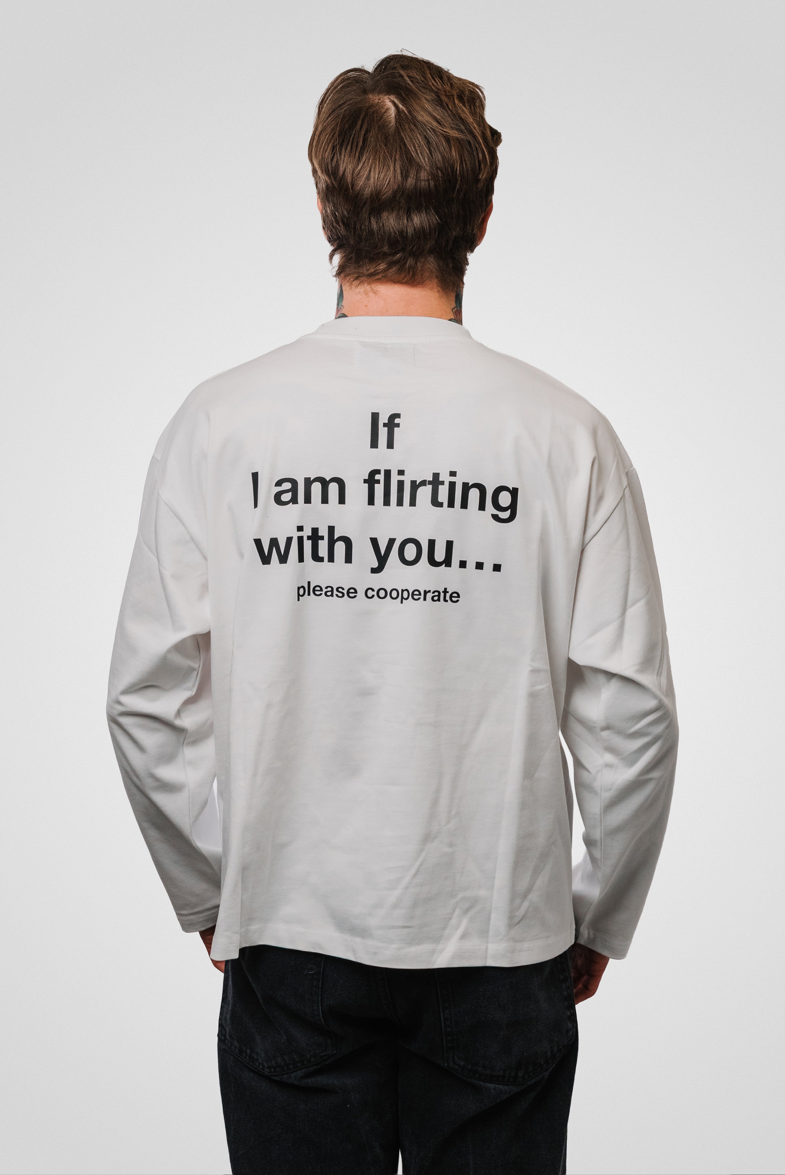 FLIRTING BOXY LONGSLEEVE WHITE - TheDoubleE