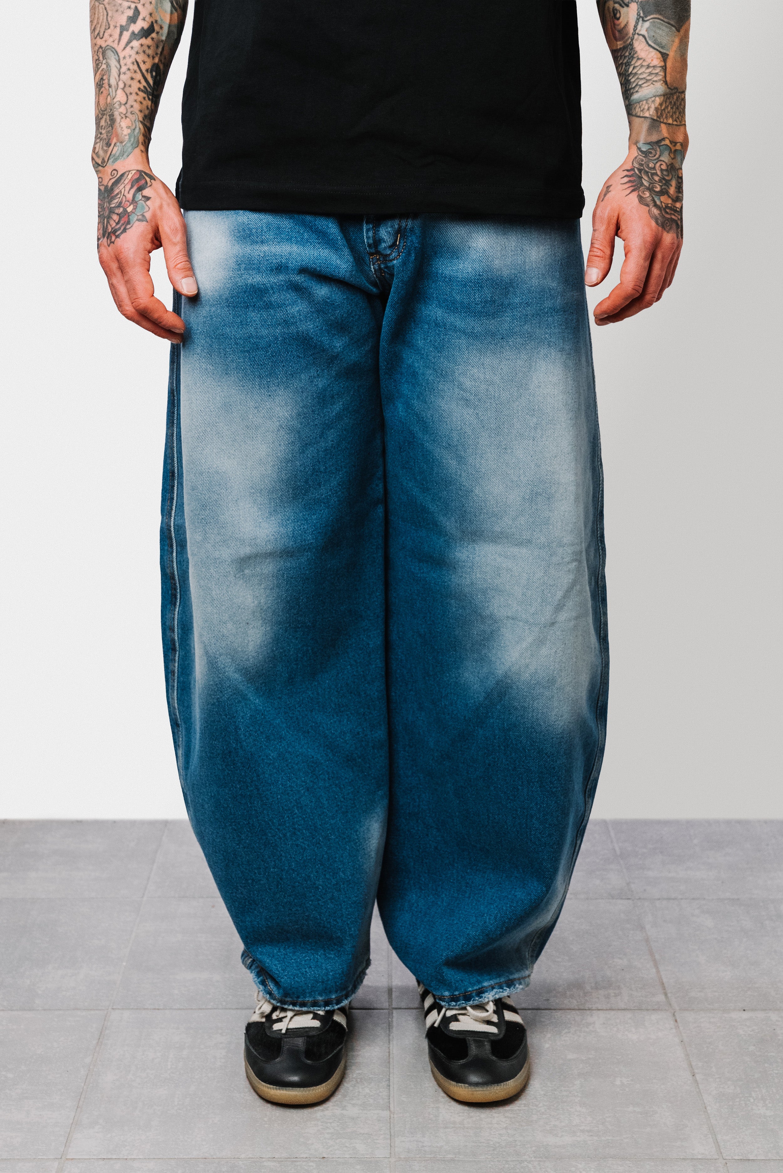 BLUE DENIM BALOON JEANS - Replacement Brand