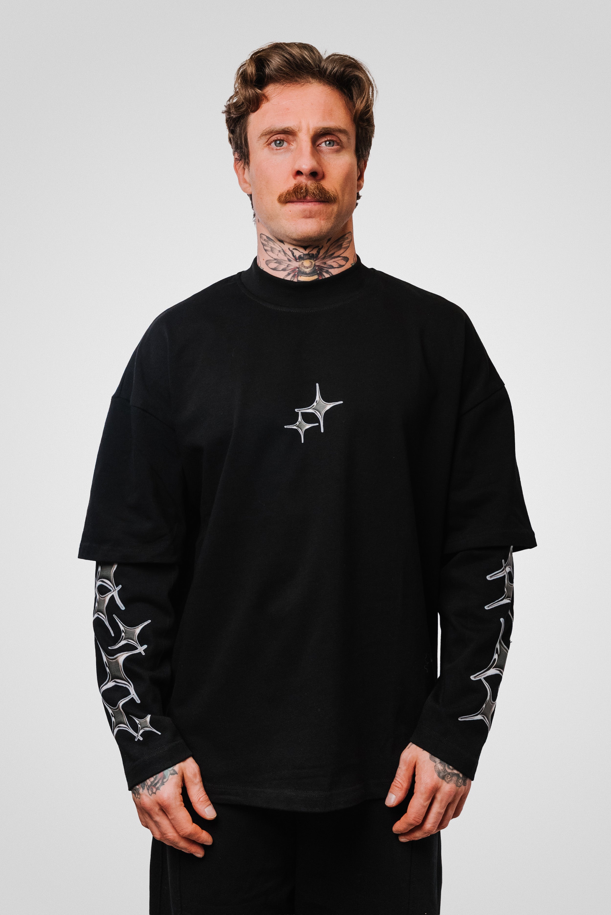 STAR DOUBLE LONGSLEEVE TEE BLACK - Shoebuya Design