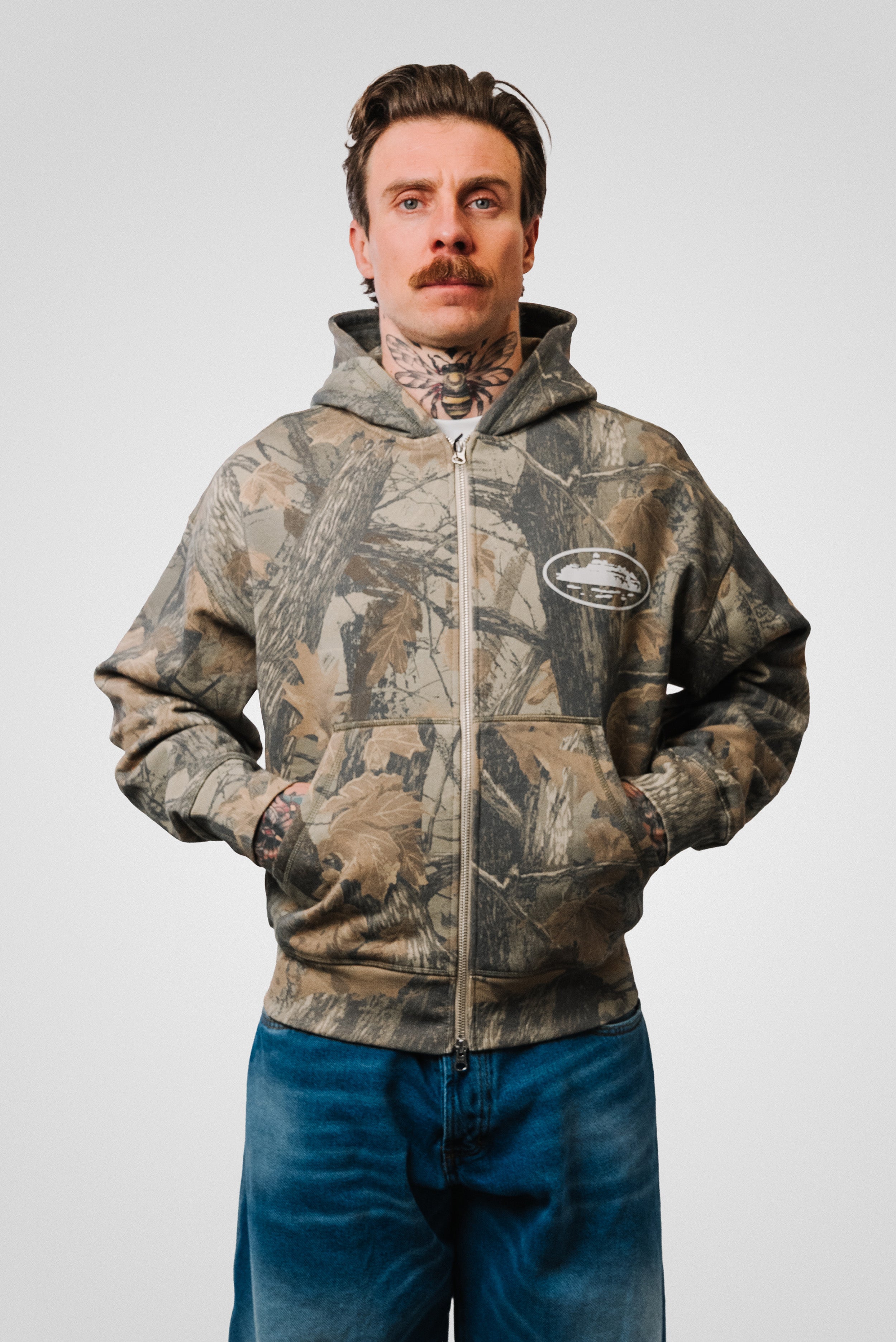 CORTEIZ ISLAND PUFF PINT ZIP HOODIE FOREST CAMO