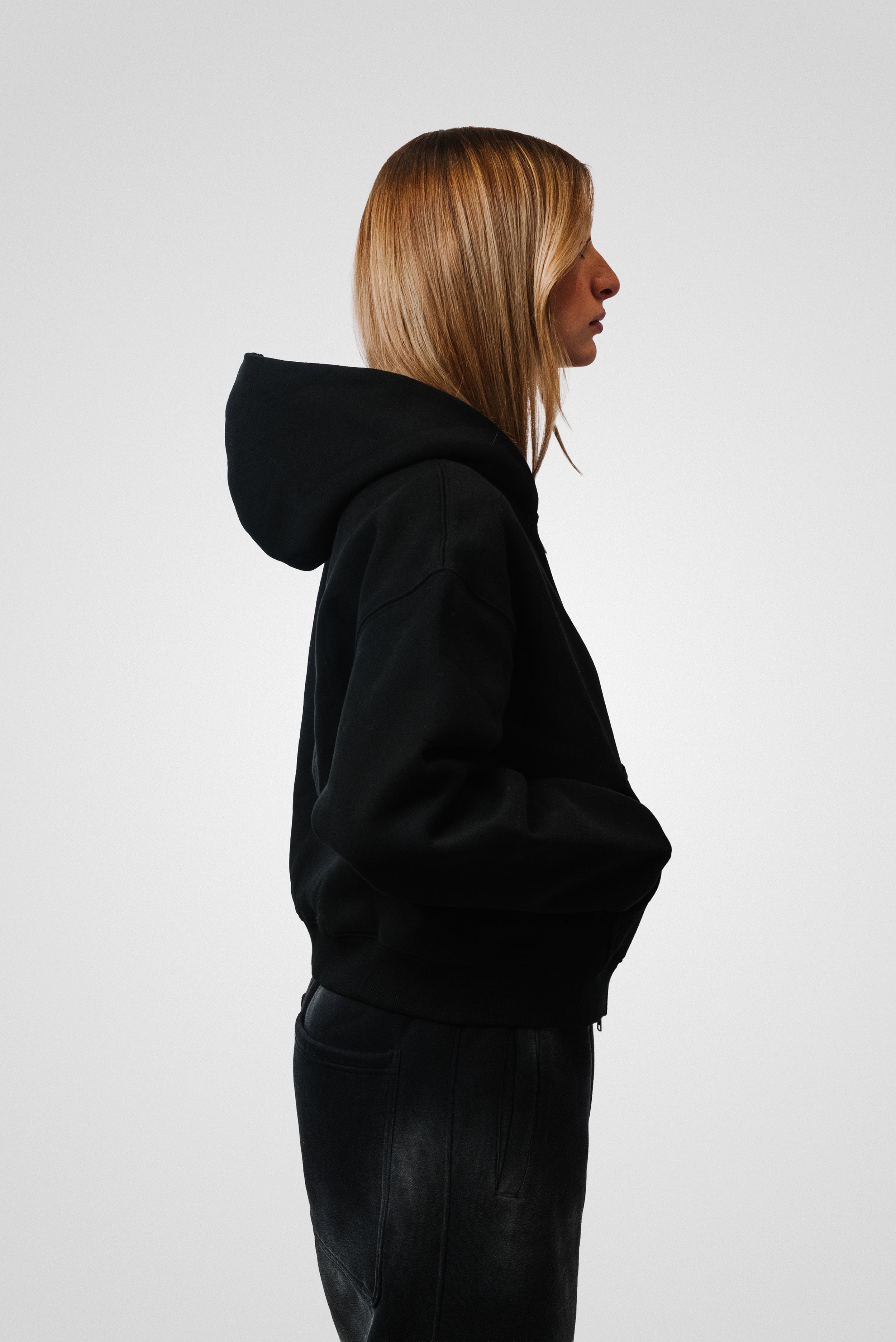 ZIP HOODIE BLACK - TheDoubleE