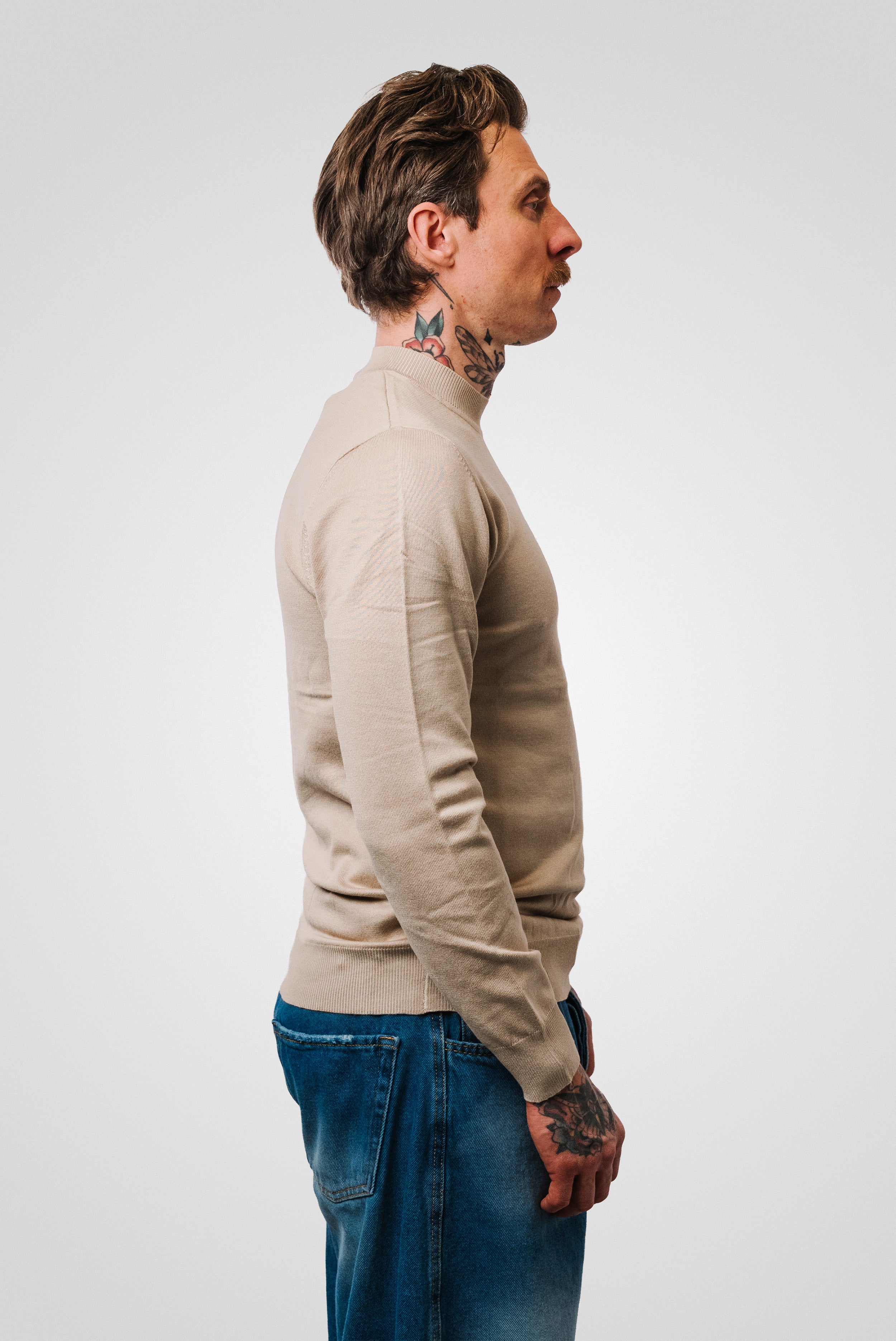 BASIC SWEATER - We Are All Ash