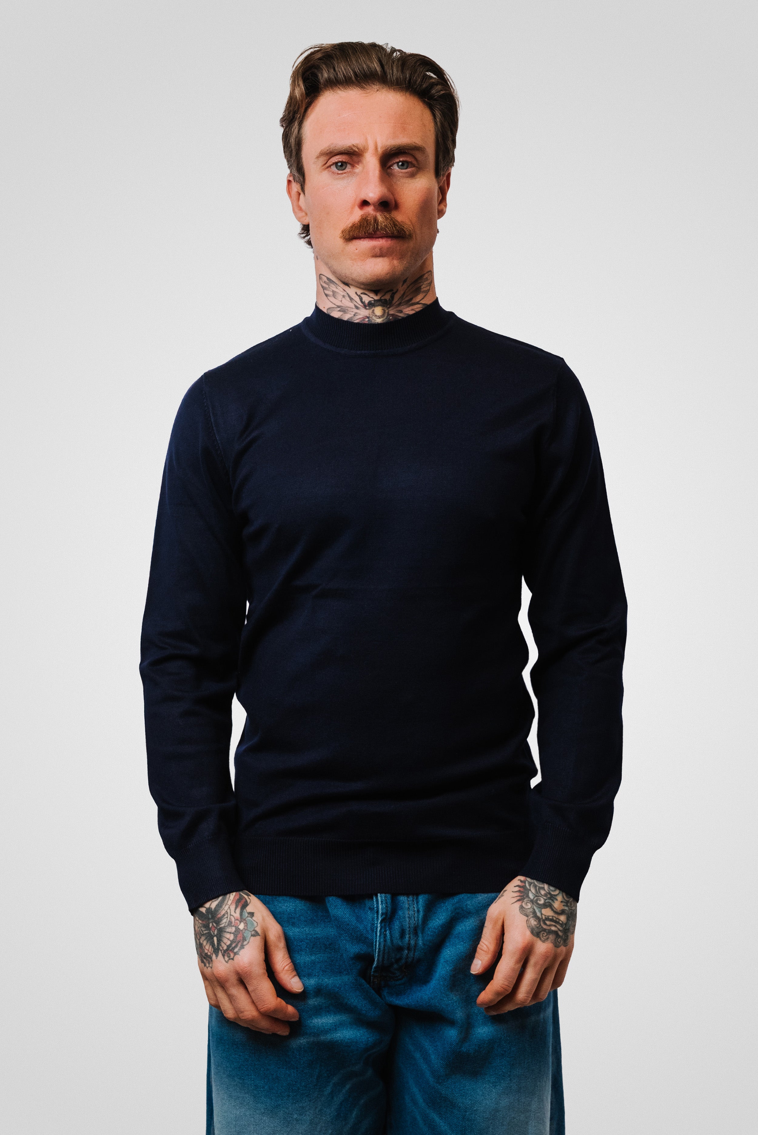 BASIC SWEATER - We Are All Ash