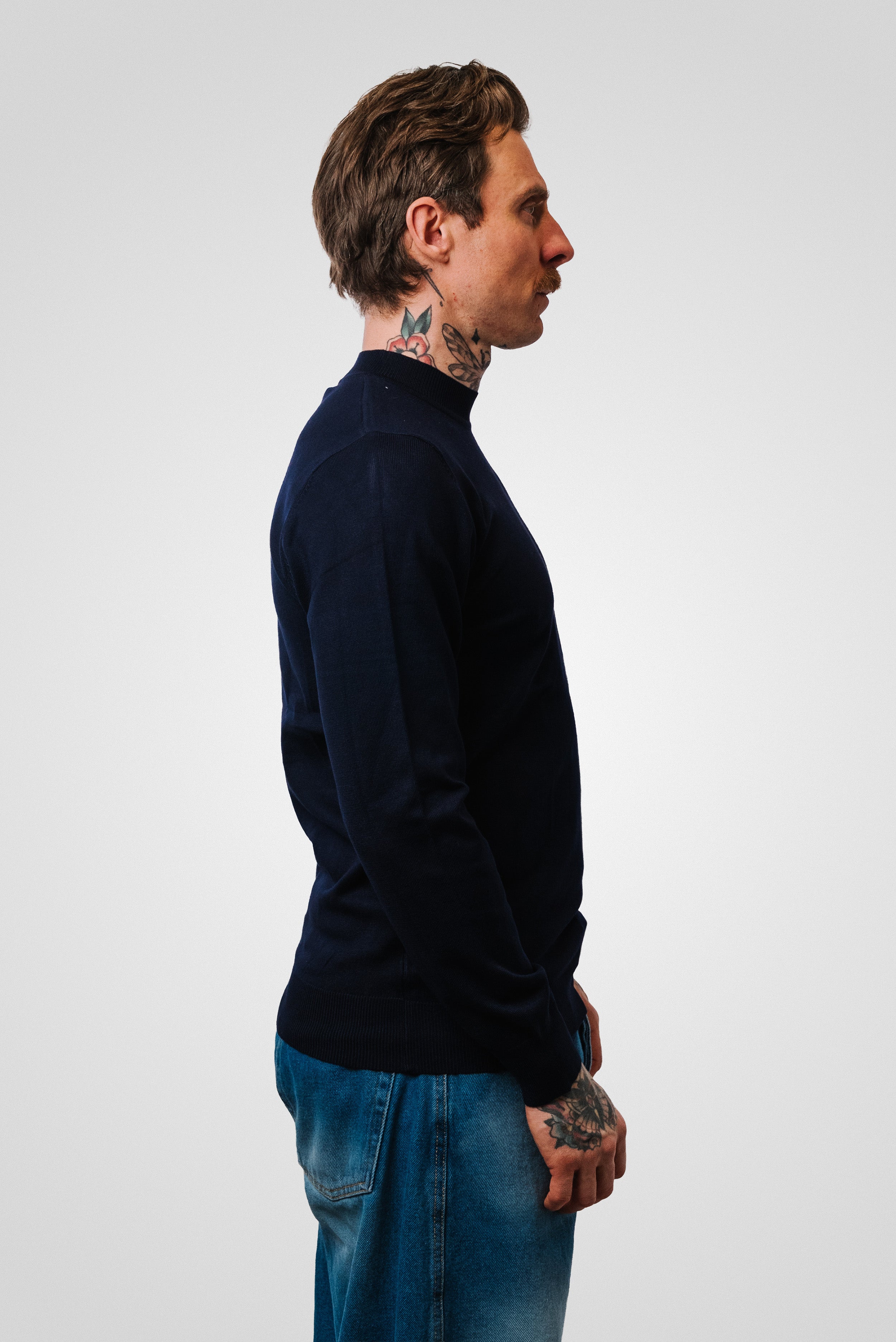 BASIC SWEATER - We Are All Ash