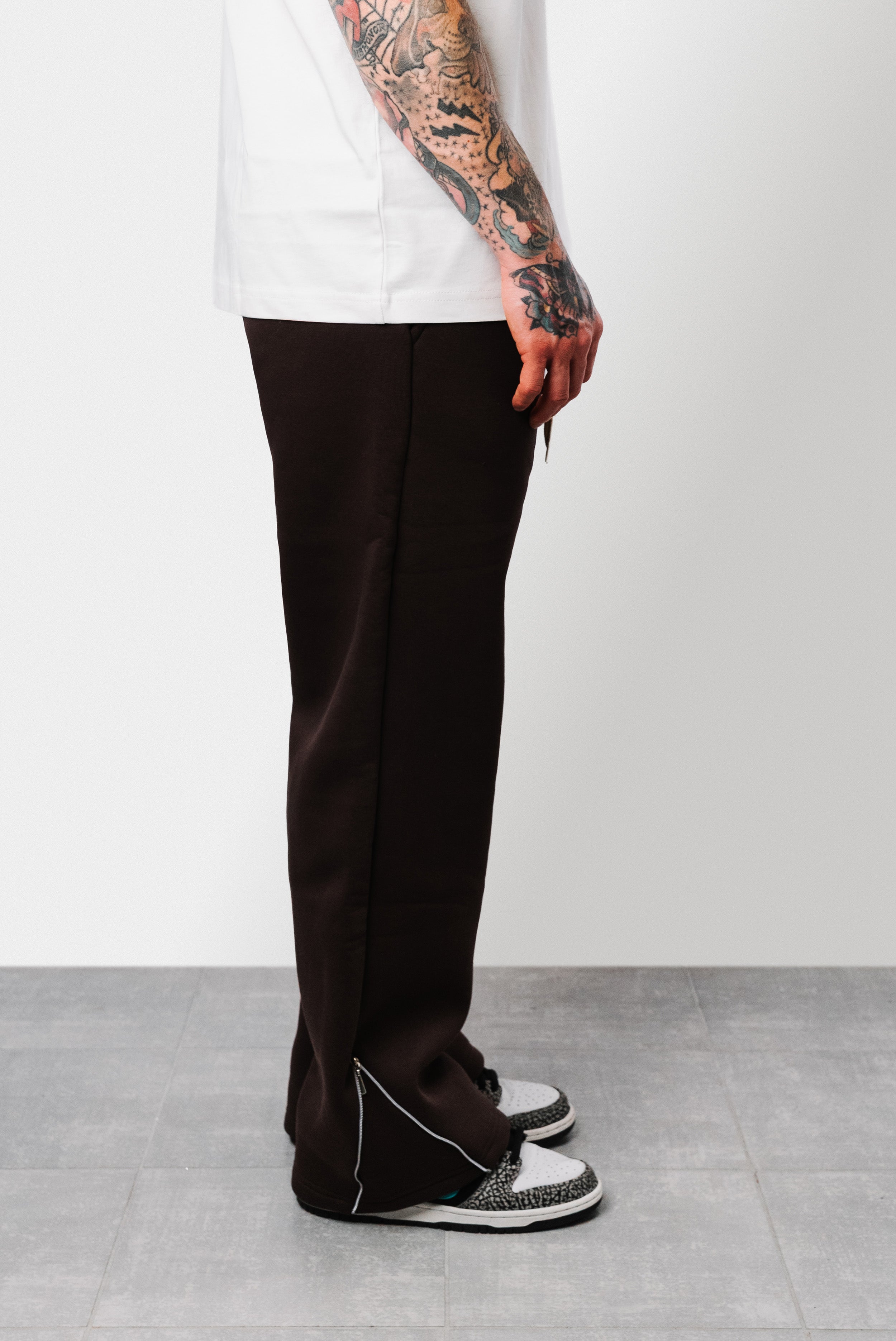 ZIP TRACKPANTS BROWN PANTS - Replacement Brand