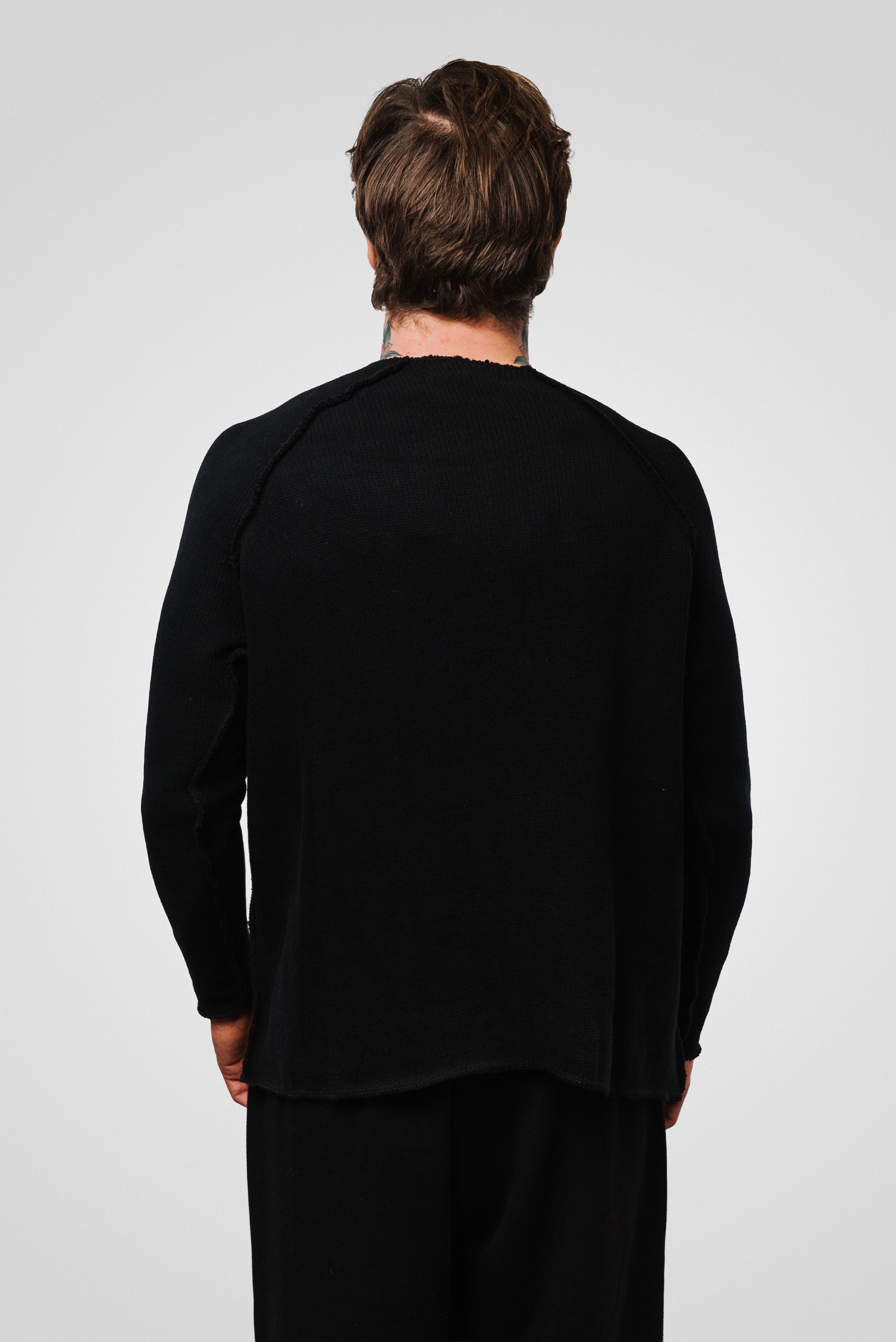 REVERSE BLACK SWEATER - Sign Brand